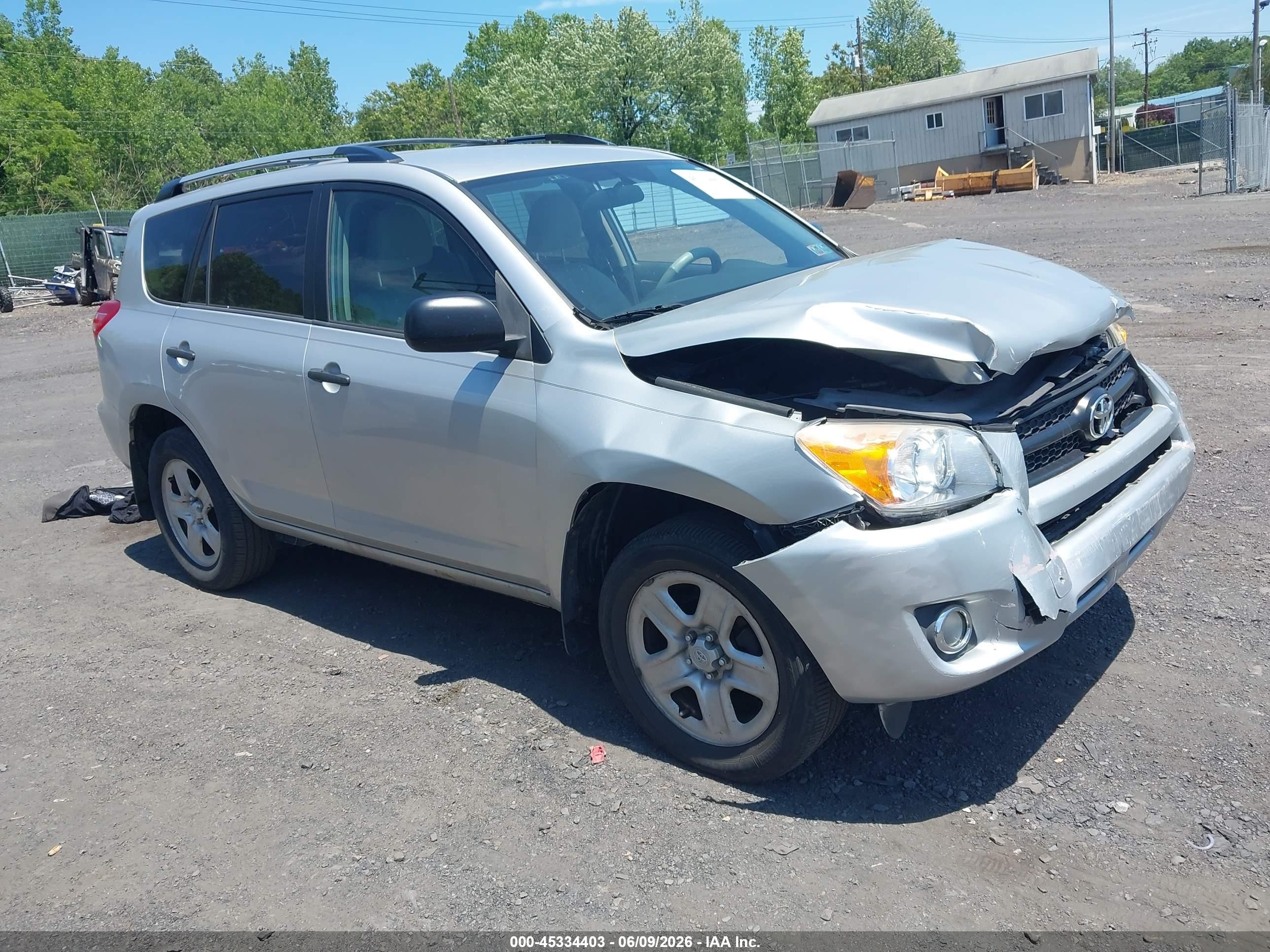 2009 Toyota Rav4   Silver vin: 2T3BF33V59W011441