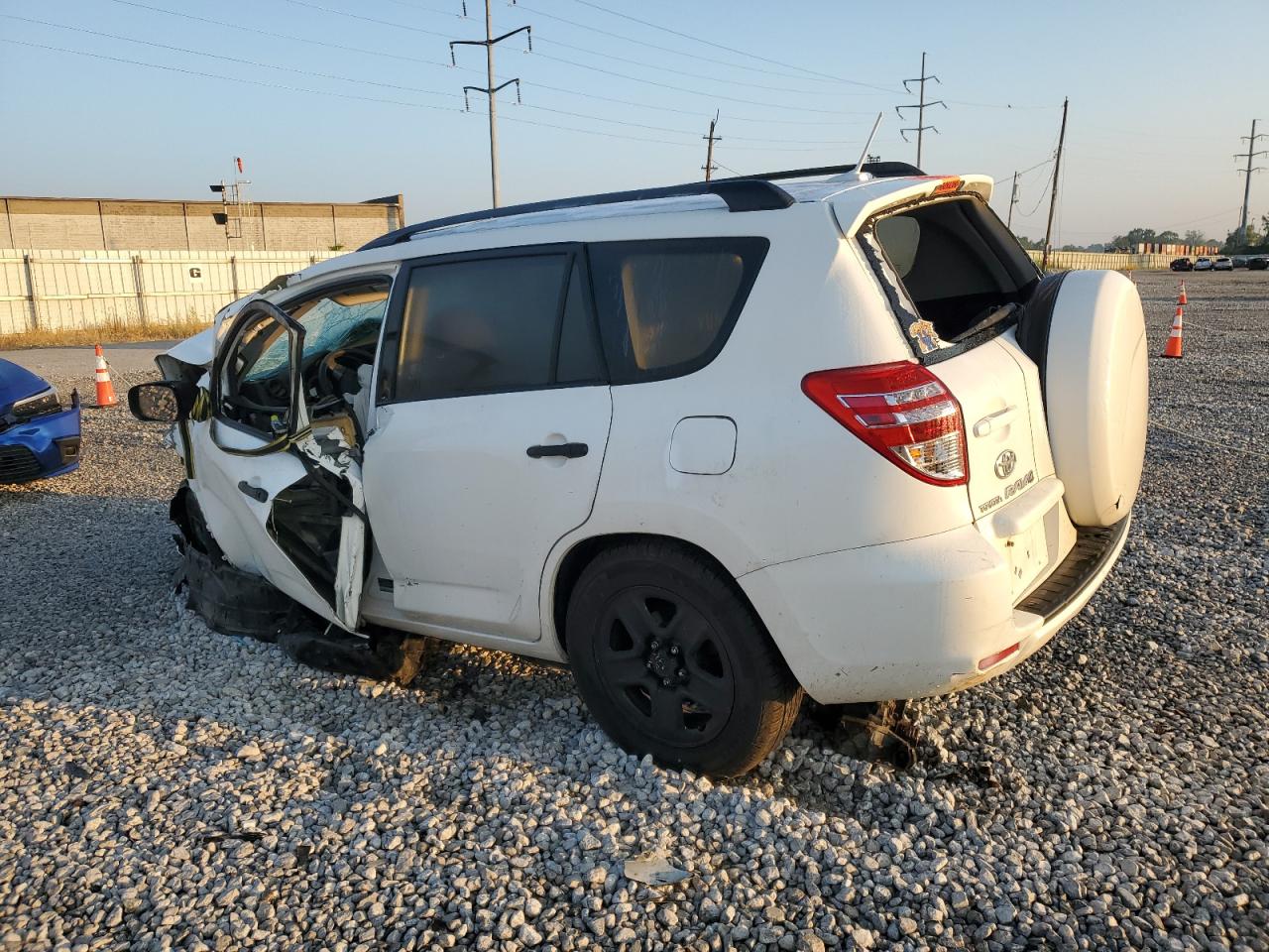 2009 Toyota Rav4    Белый vin: 2T3BF33V79W002837