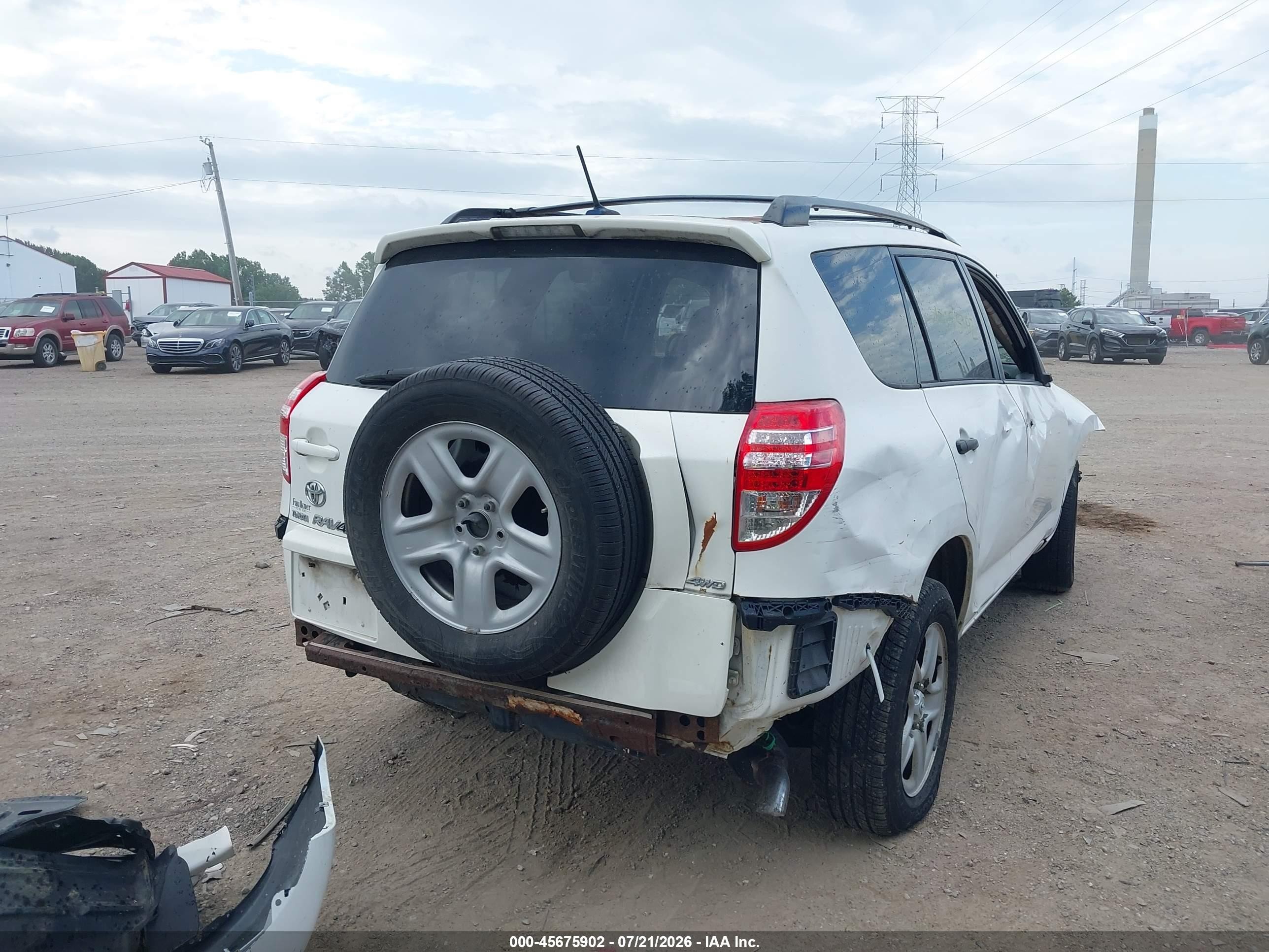 2009 Toyota Rav4   White vin: 2T3BF33V79W013868