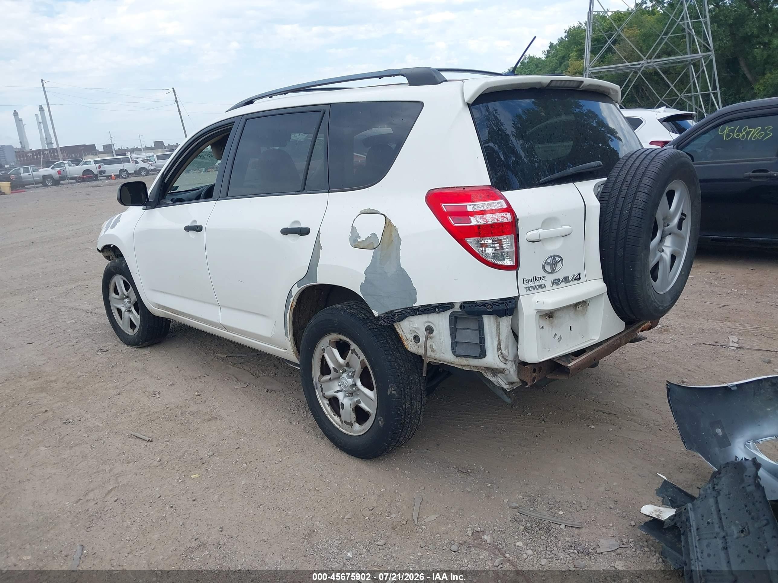 2009 Toyota Rav4   White vin: 2T3BF33V79W013868