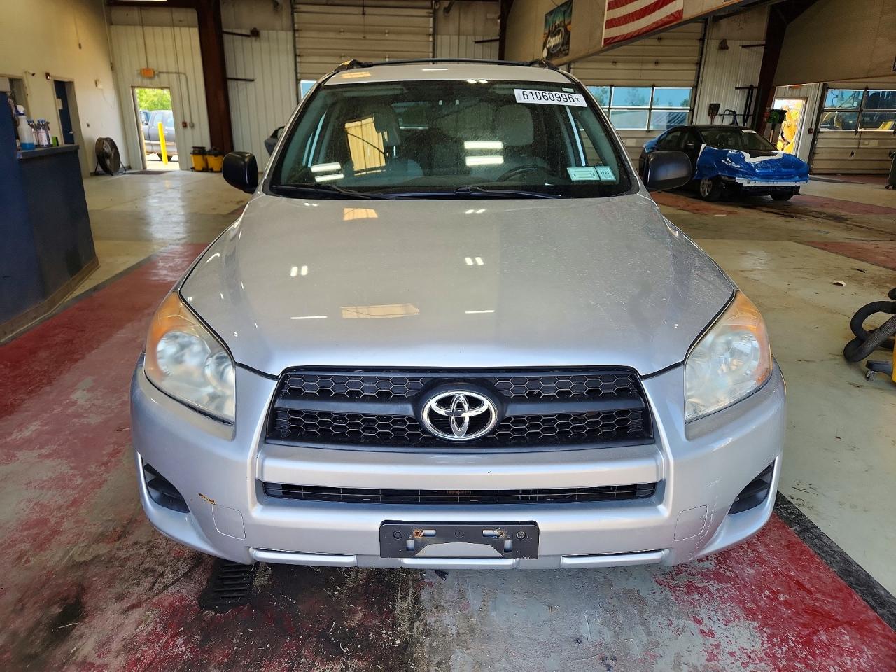 2009 Toyota Rav4 Silver vin: 2T3BF33V79W017273