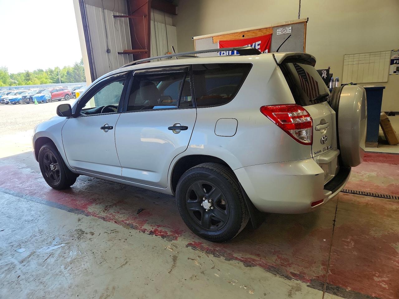 2009 Toyota Rav4 Silver vin: 2T3BF33V79W017273