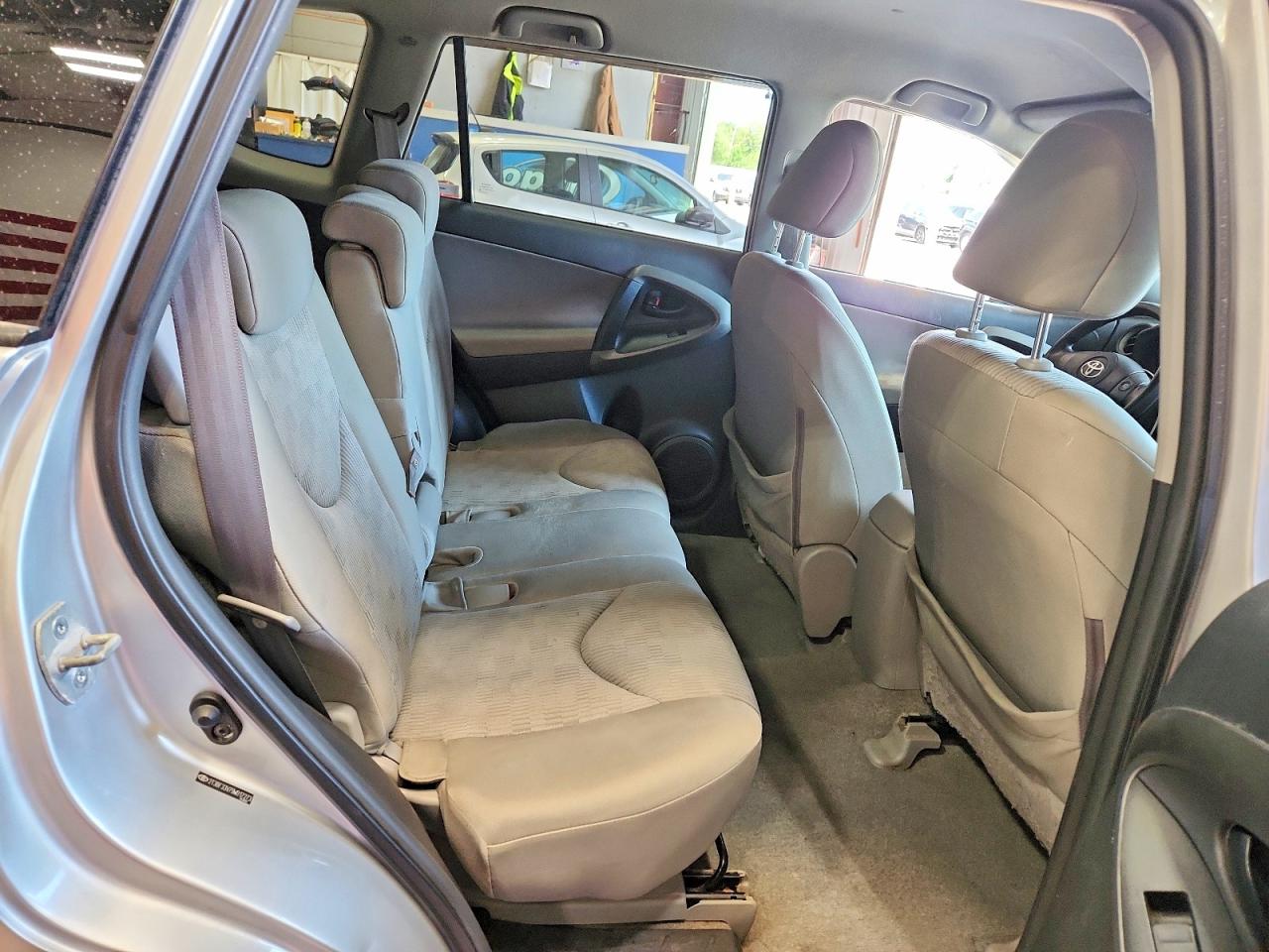 2009 Toyota Rav4 Silver vin: 2T3BF33V79W017273