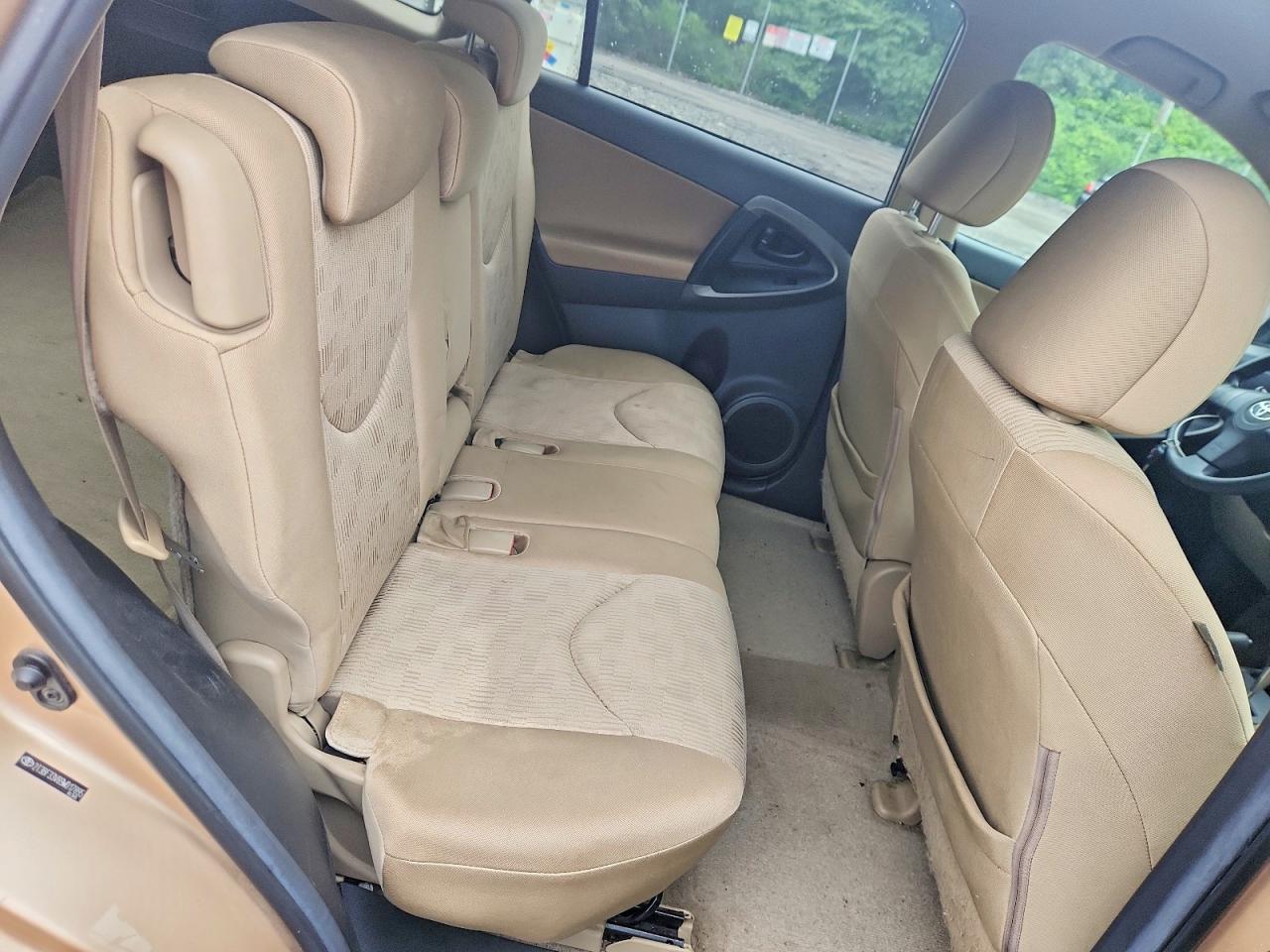 2009 Toyota Rav4 Base Tan vin: 2T3BF33V89W017895