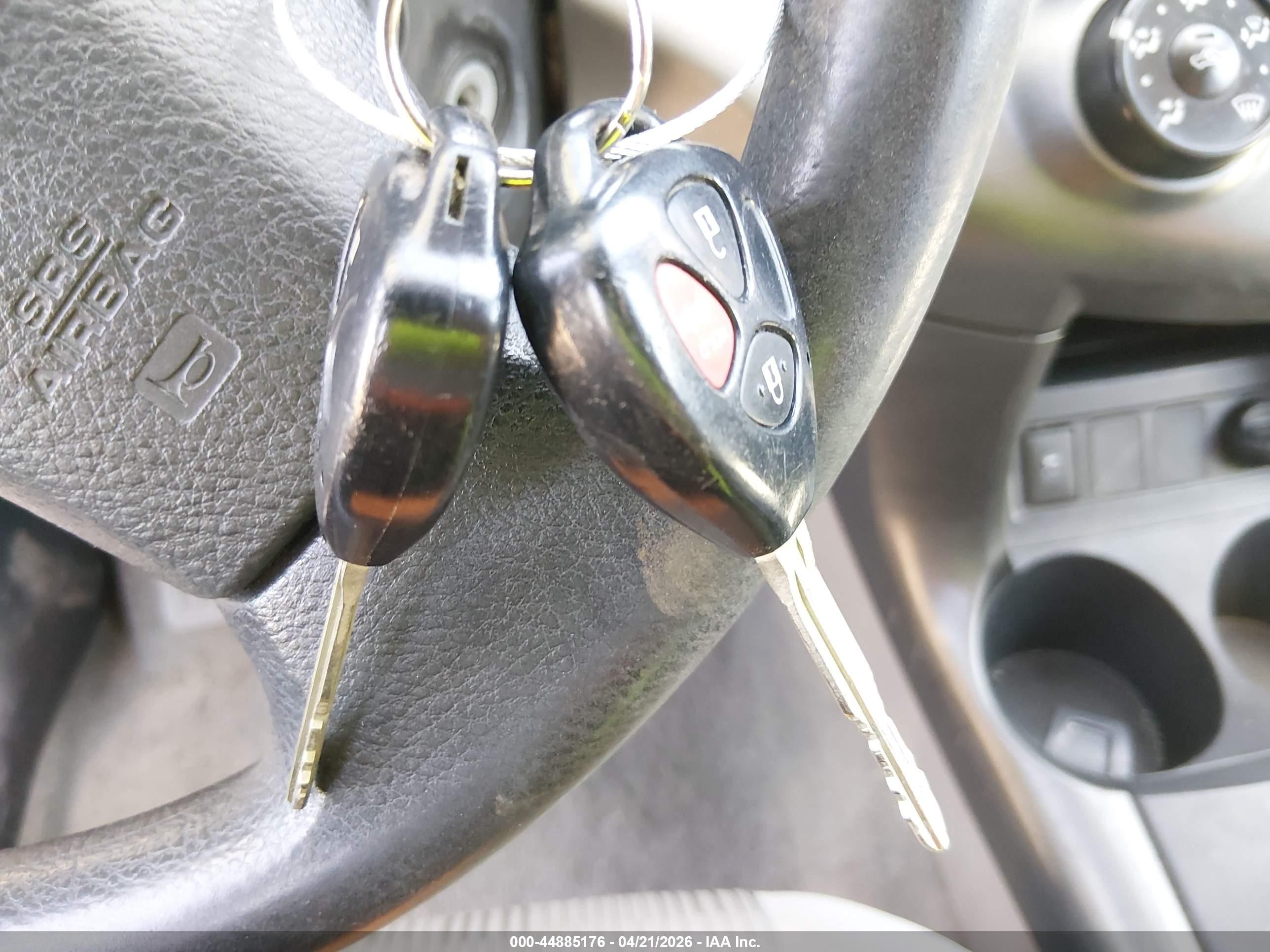 2009 Toyota Rav4   Silver vin: 2T3BF33V99W015847