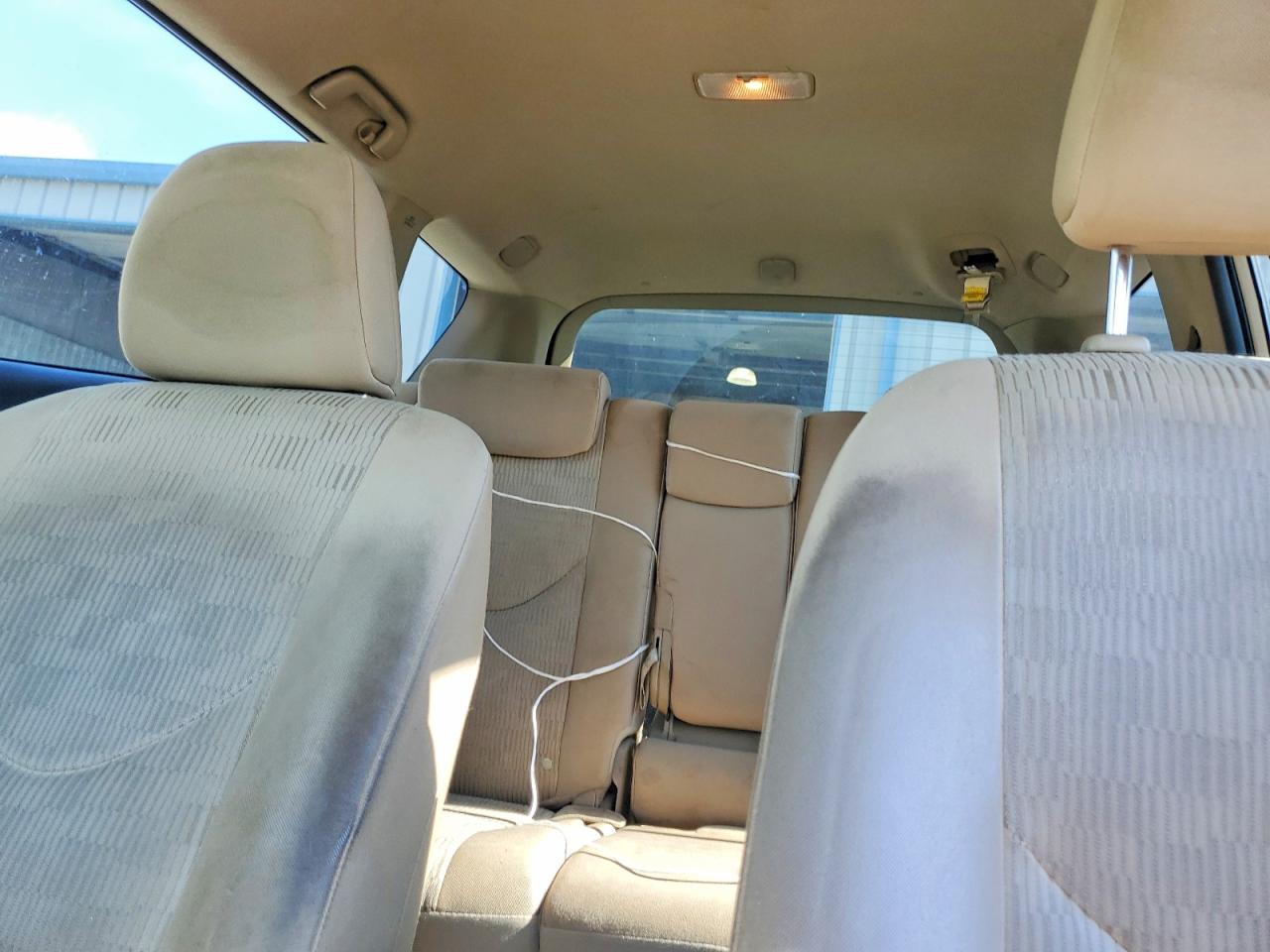 2009 Toyota Rav4 Base Золотой vin: 2T3BF33VX9W004159