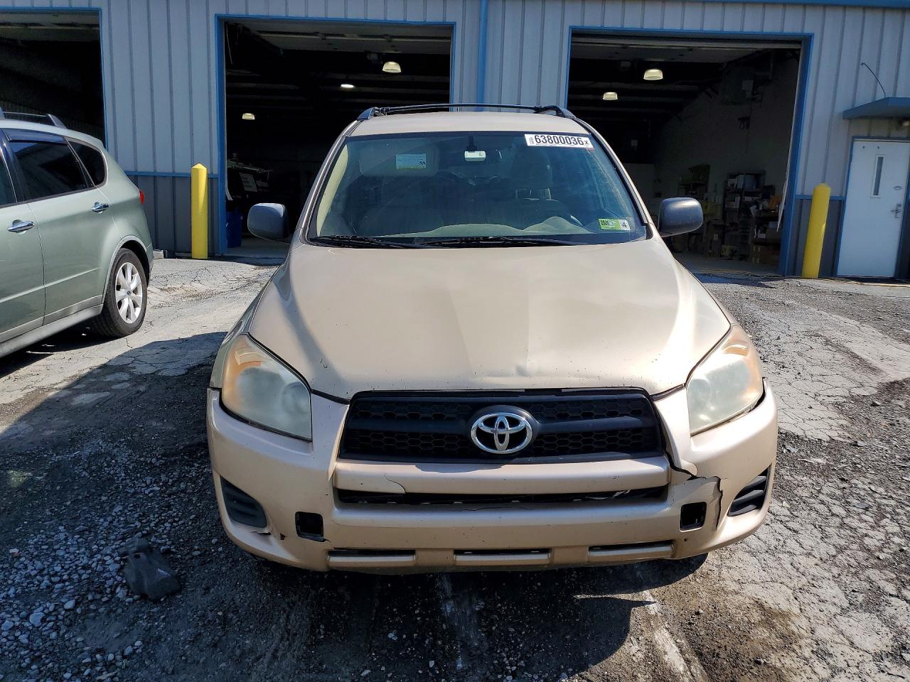 2009 Toyota Rav4 Base Золотой vin: 2T3BF33VX9W004159