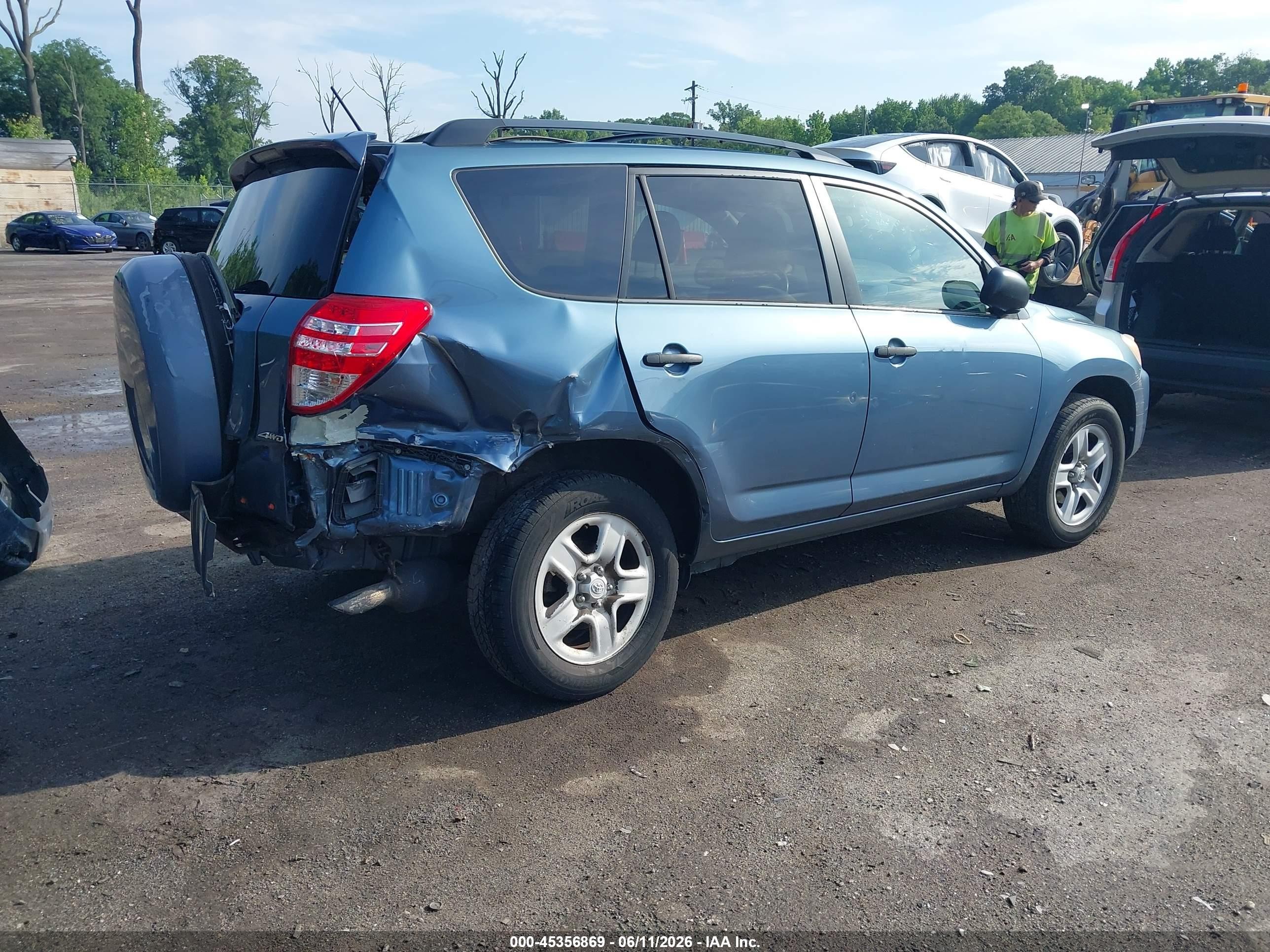 2009 Toyota Rav4   Blue vin: 2T3BF35VX9W018365
