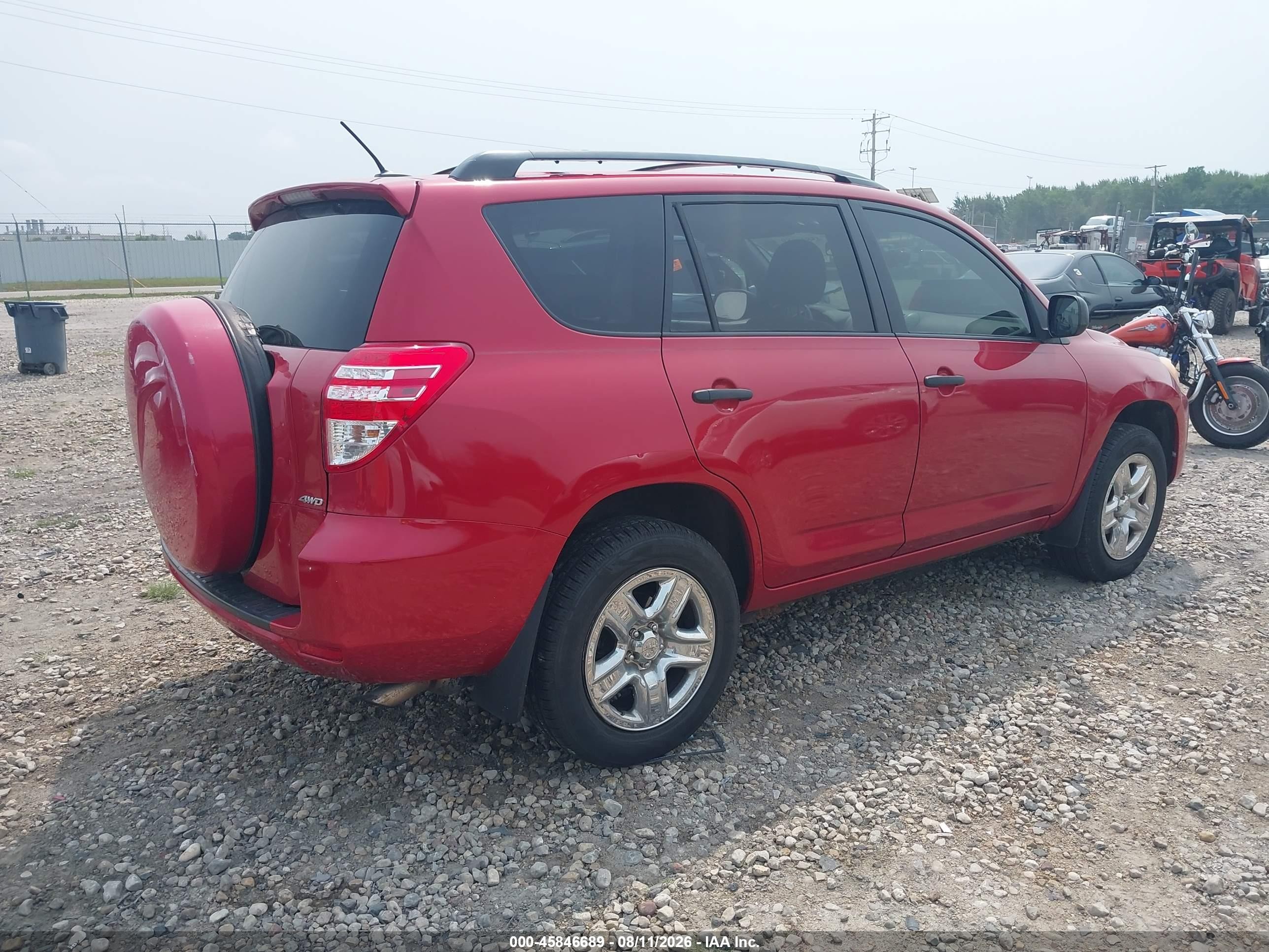 2010 Toyota Rav4   Red vin: 2T3BF4DV0AW027135