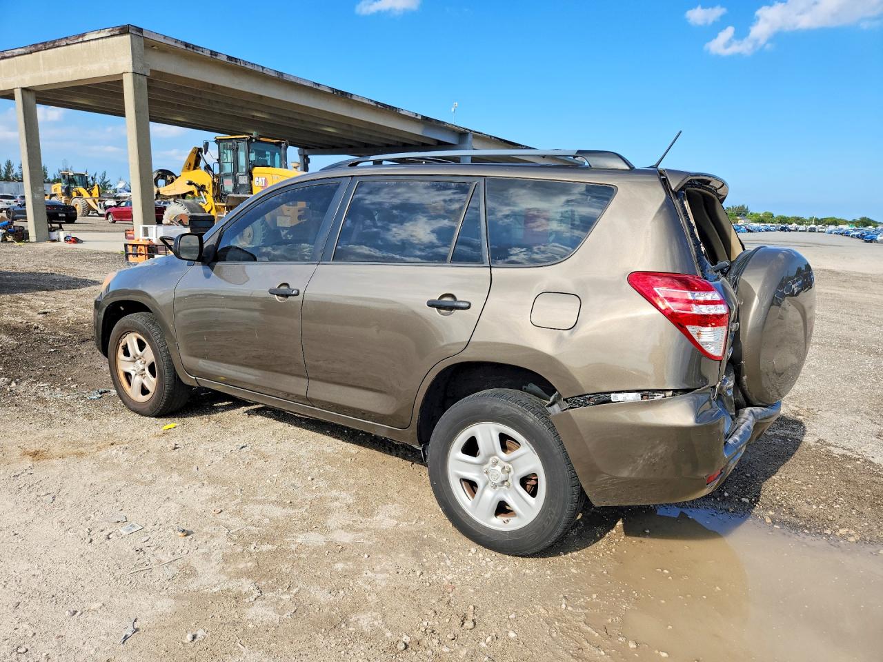 2010 Toyota Rav4 Base Tan vin: 2T3BF4DV0AW034957