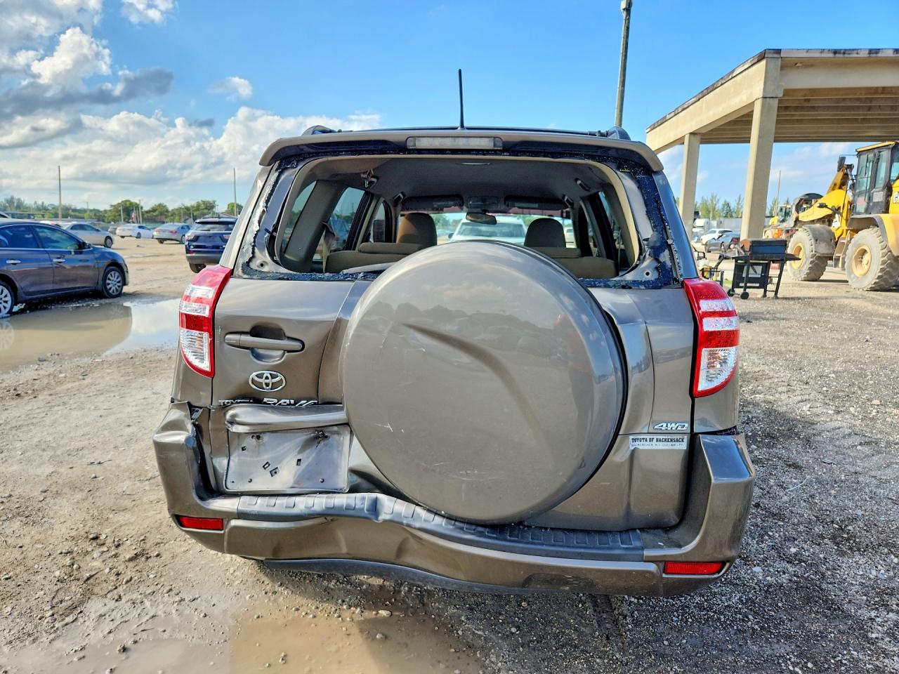 2010 Toyota Rav4 Base Tan vin: 2T3BF4DV0AW034957