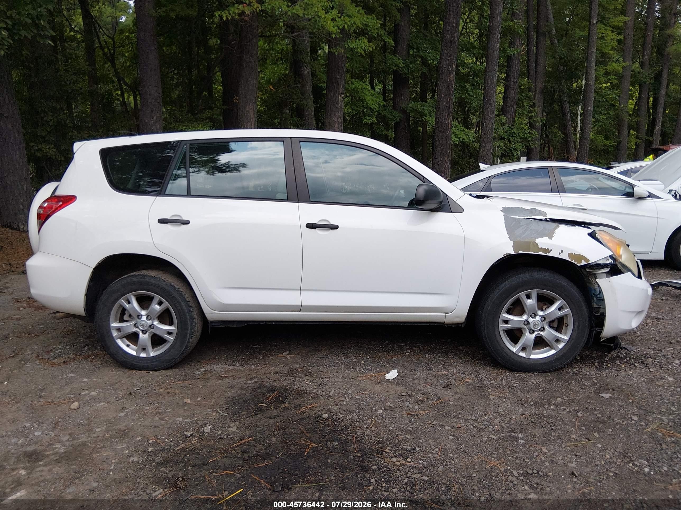 2010 Toyota Rav4   White vin: 2T3BF4DV0AW045294