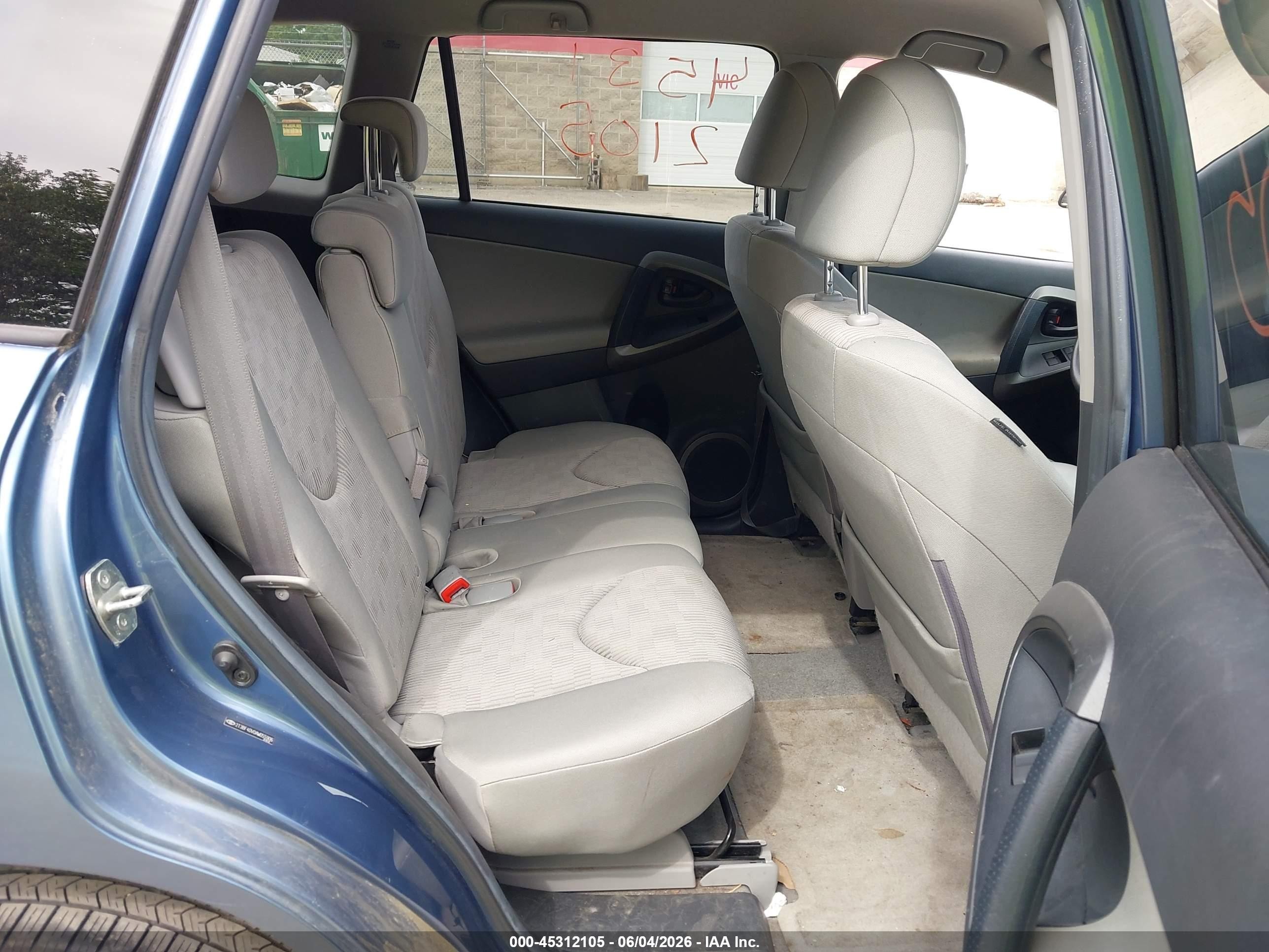 2010 Toyota Rav4   Blue vin: 2T3BF4DV0AW055906