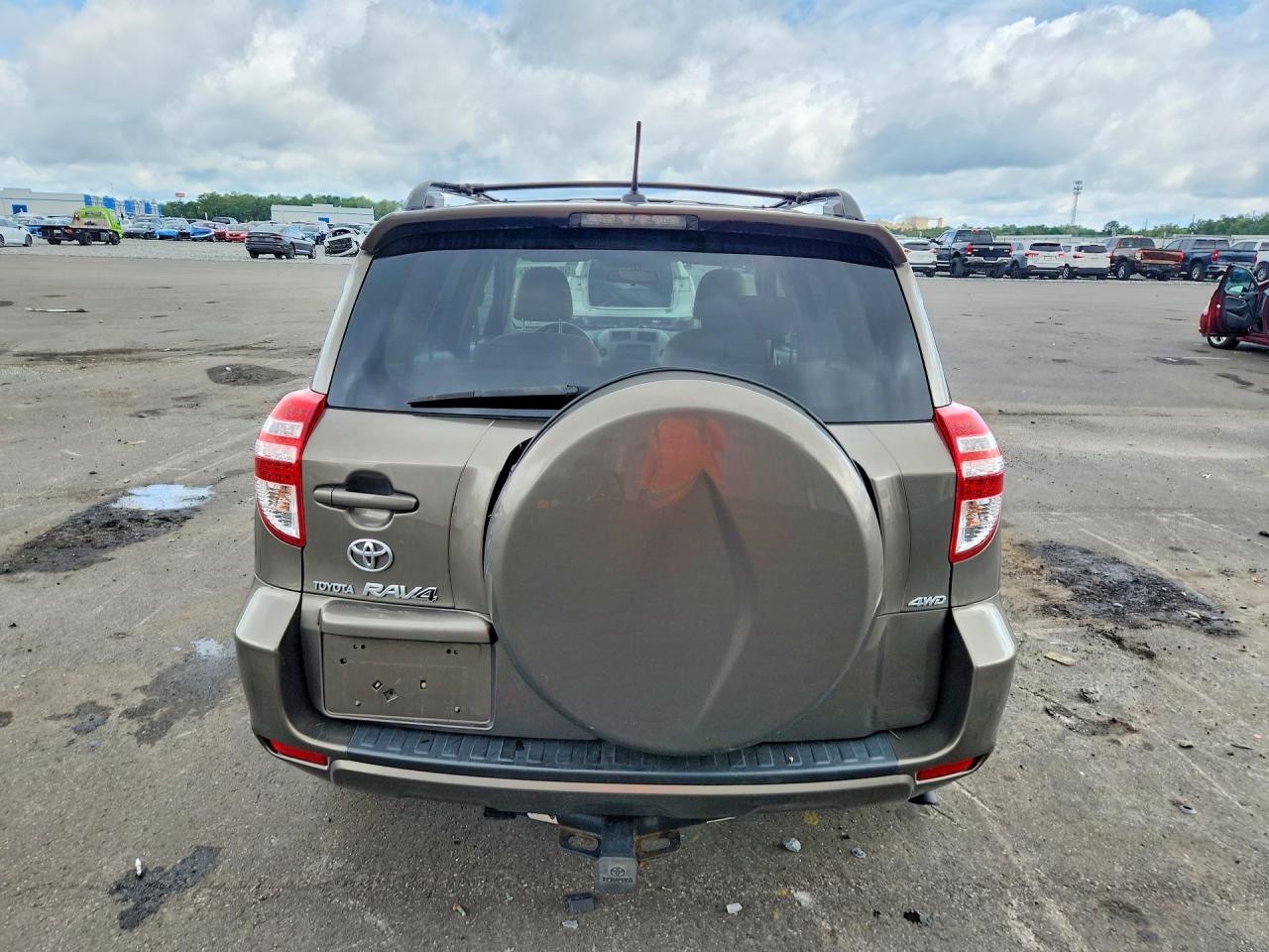 2010 Toyota Rav4 Base Brown vin: 2T3BF4DV0AW065190