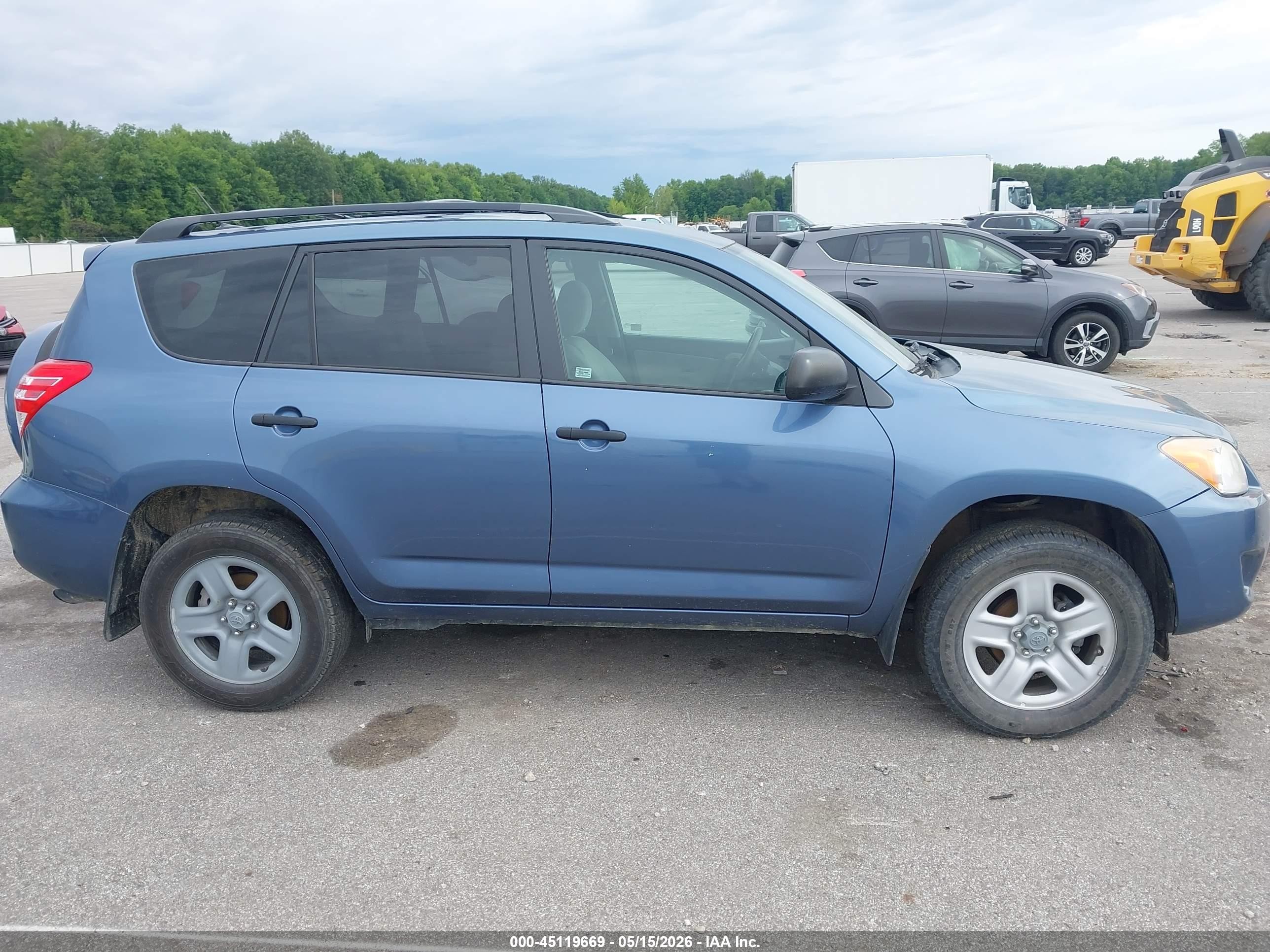 2010 Toyota Rav4   Blue vin: 2T3BF4DV0AW065934