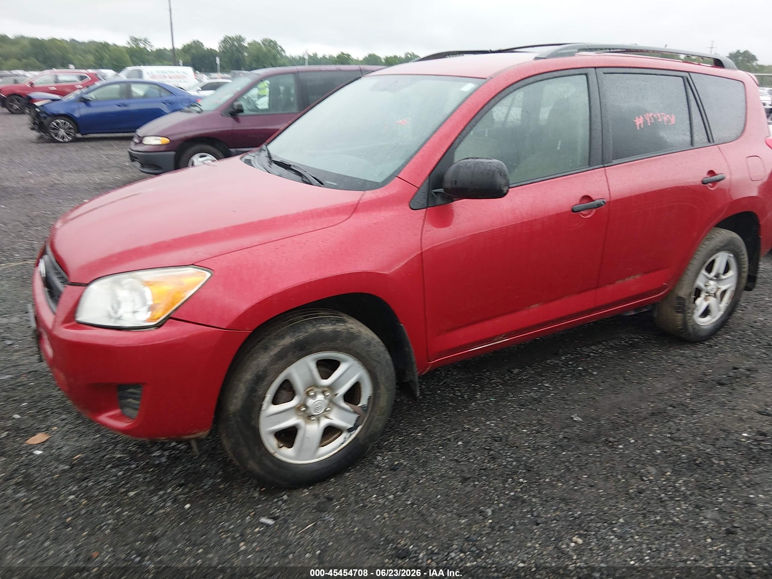 2010 Toyota Rav4   Красный vin: 2T3BF4DV0AW068459