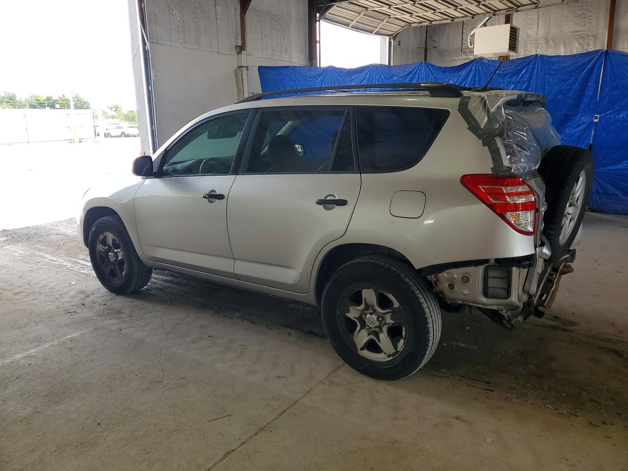 2011 Toyota Rav4 Base Silver vin: 2T3BF4DV0BW093380