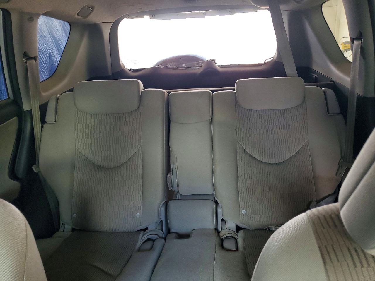 2011 Toyota Rav4 Base Silver vin: 2T3BF4DV0BW093380