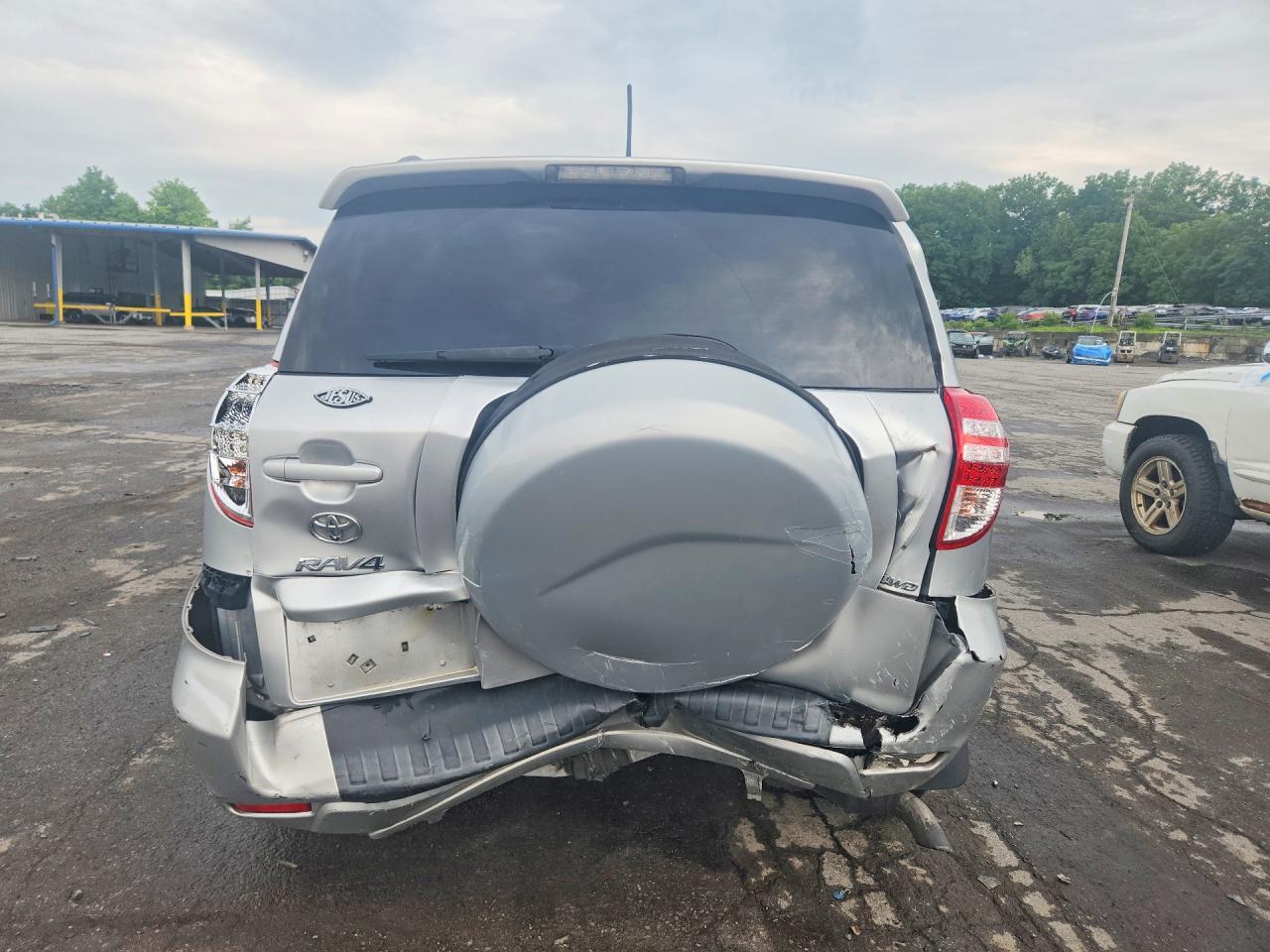 2011 Toyota Rav4 Silver vin: 2T3BF4DV0BW096358