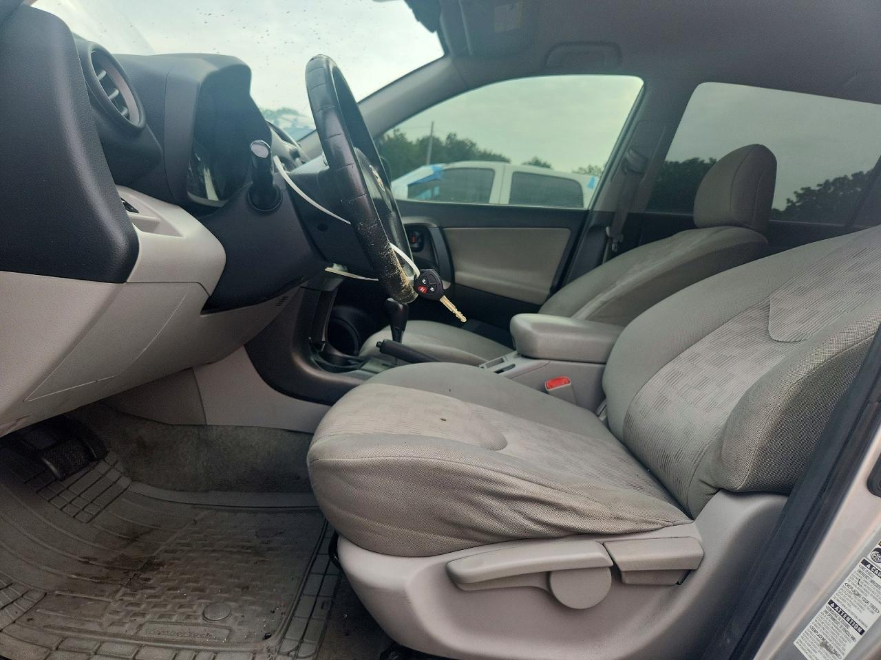2011 Toyota Rav4 Silver vin: 2T3BF4DV0BW096358
