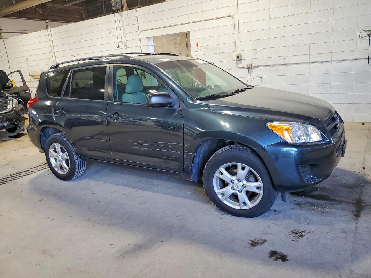 2011 Toyota Rav4 Base Green vin: 2T3BF4DV0BW102952