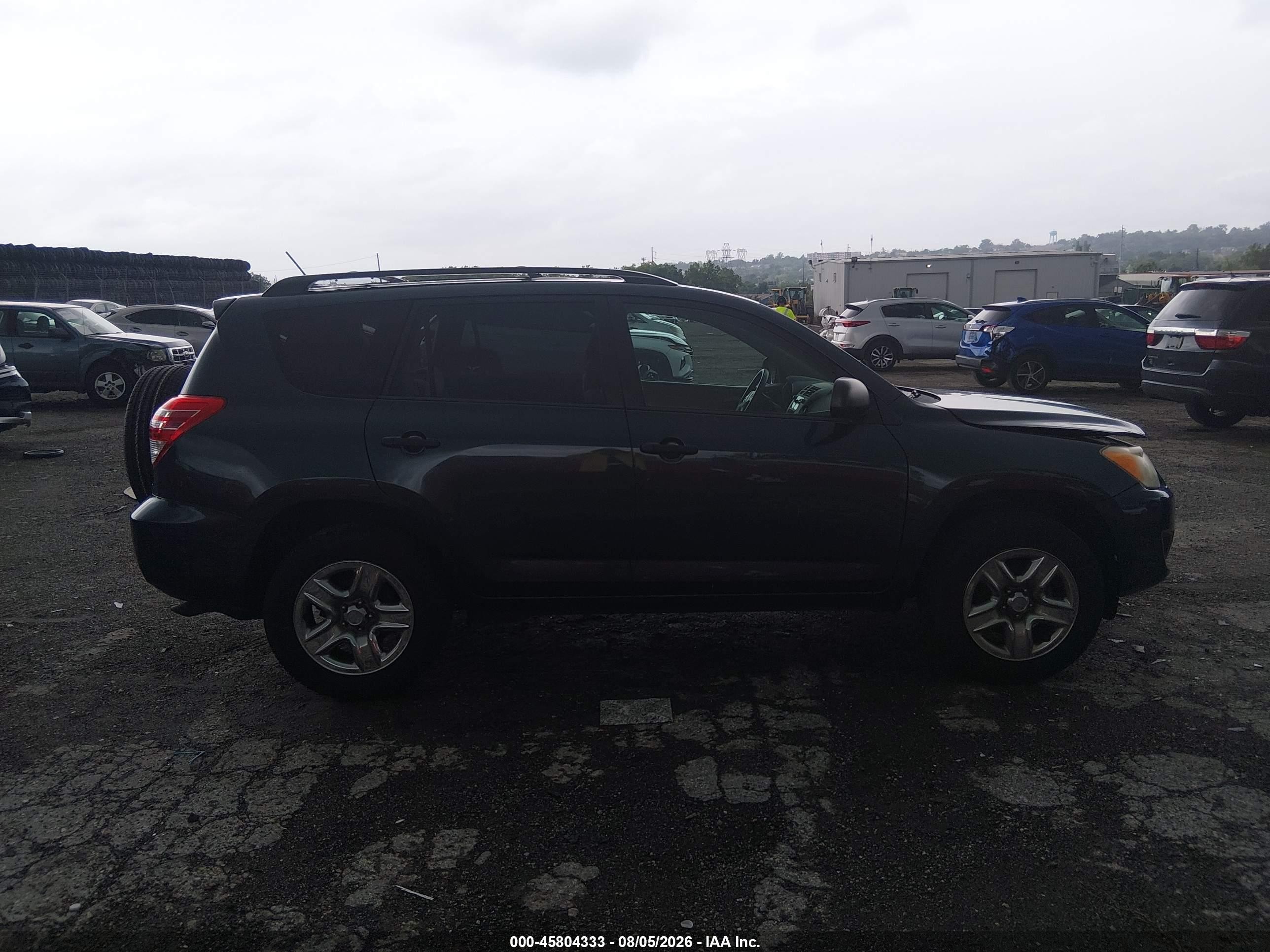 2011 Toyota Rav4   Green vin: 2T3BF4DV0BW117371
