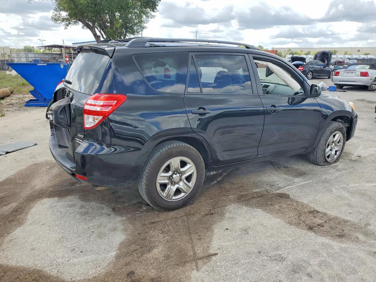 2011 Toyota Rav4 Base Black vin: 2T3BF4DV0BW124059