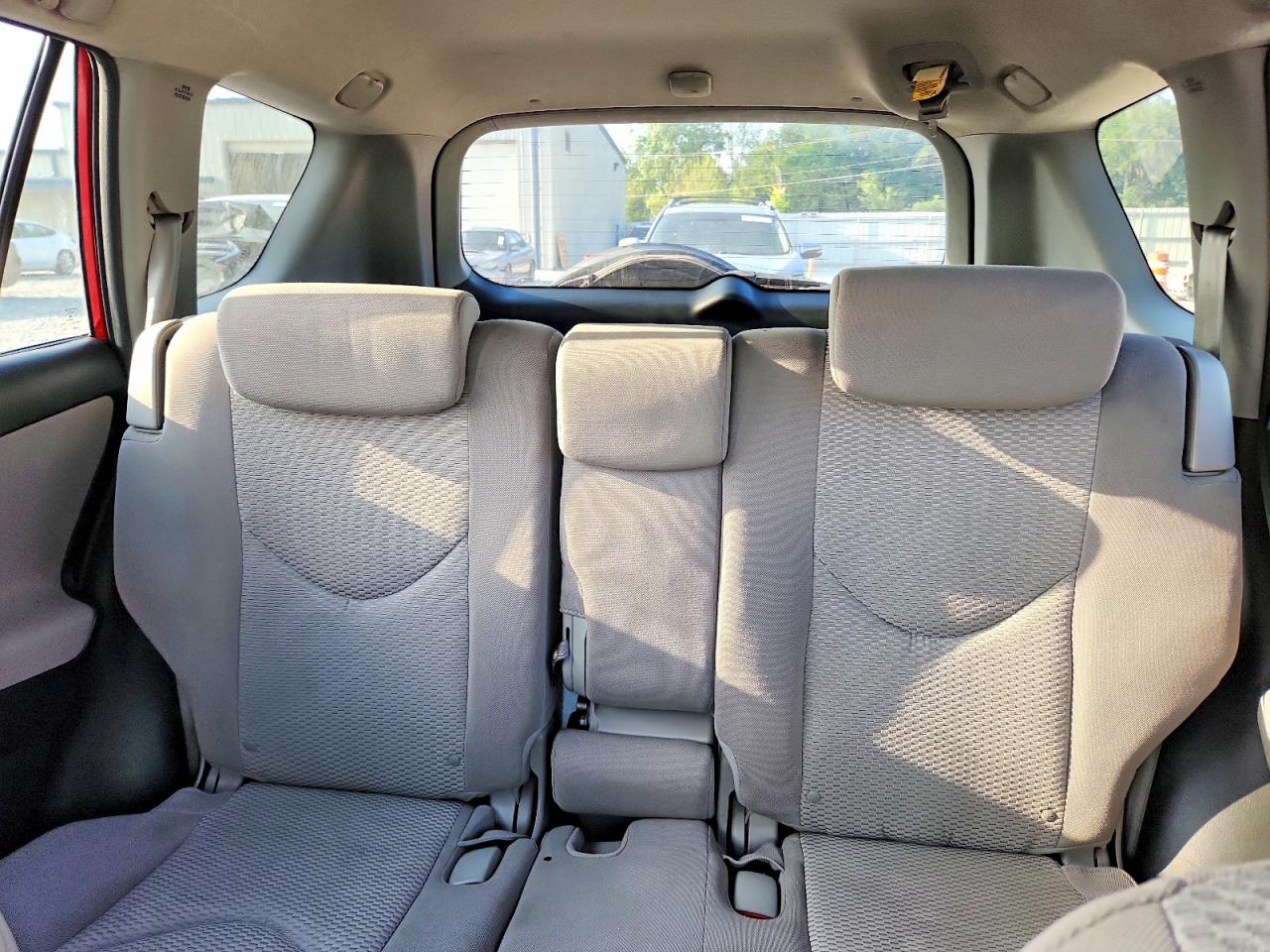 2011 Toyota Rav4 Base Red vin: 2T3BF4DV0BW125275