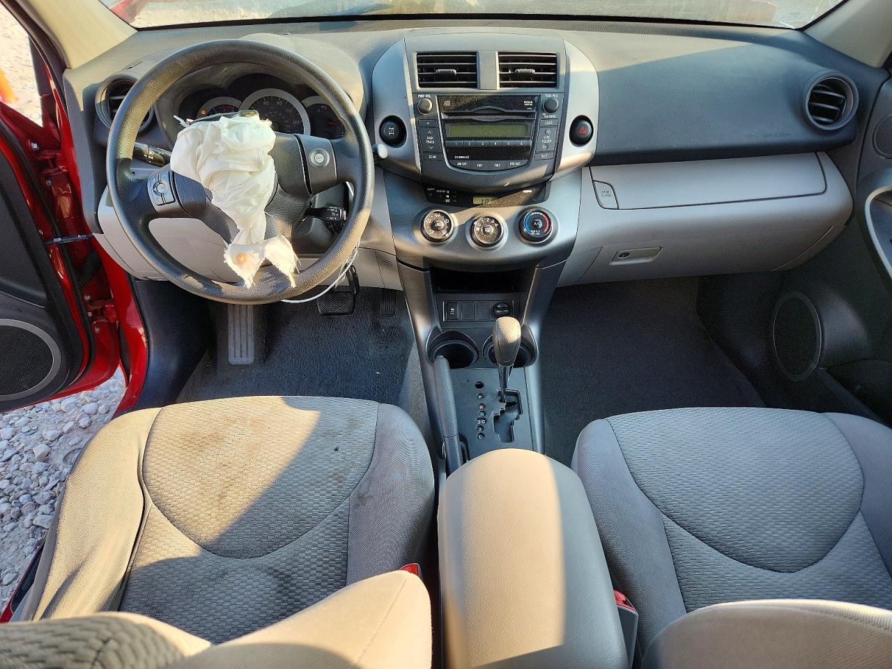 2011 Toyota Rav4 Base Red vin: 2T3BF4DV0BW125275