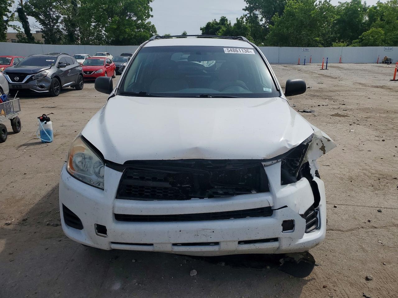 2011 Toyota Rav4 Base Белый vin: 2T3BF4DV0BW128662
