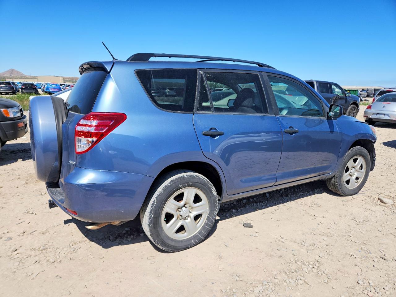 2011 Toyota Rav4 Base Blue vin: 2T3BF4DV0BW130508