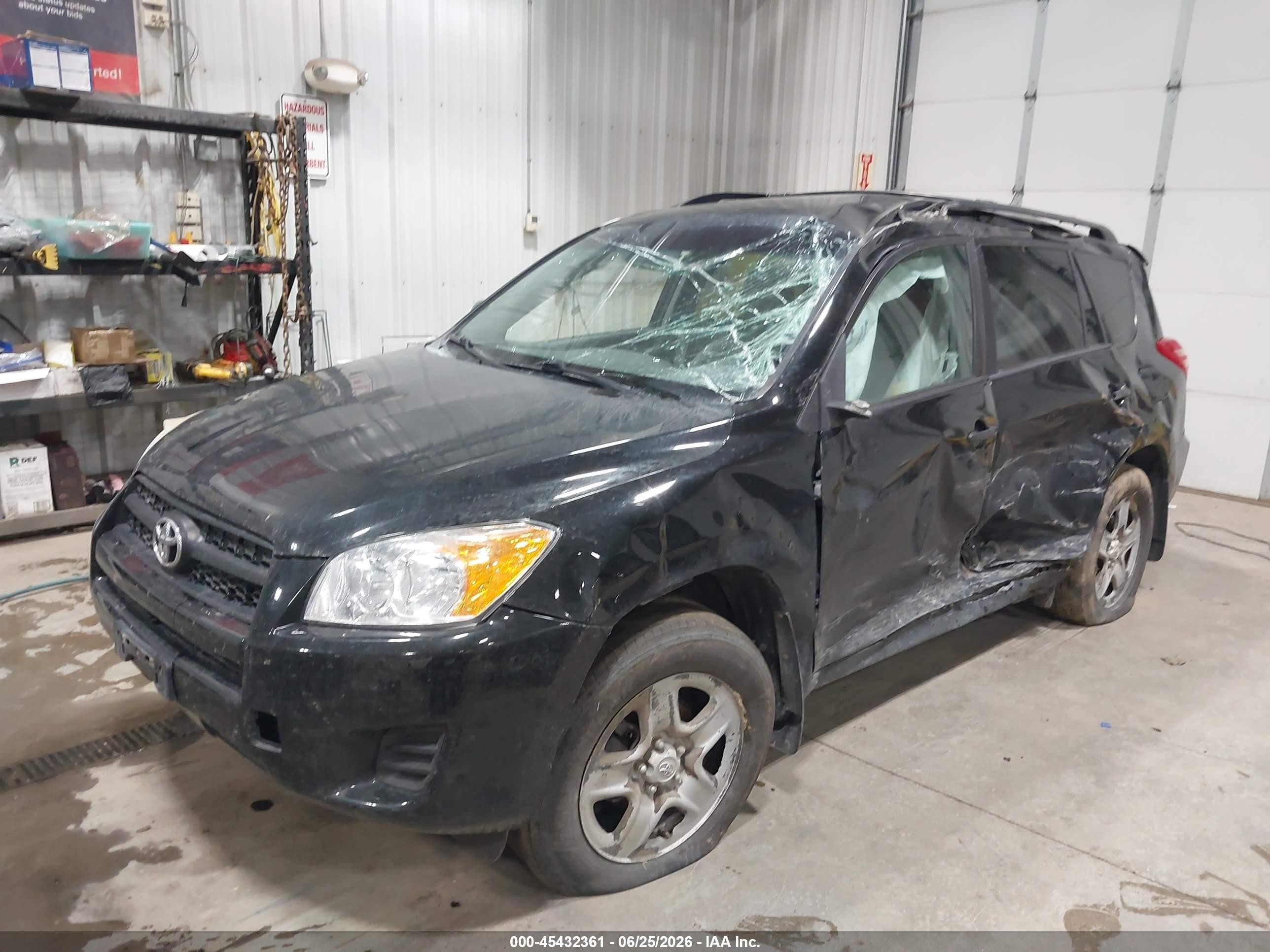 2011 Toyota Rav4   Black vin: 2T3BF4DV0BW138530