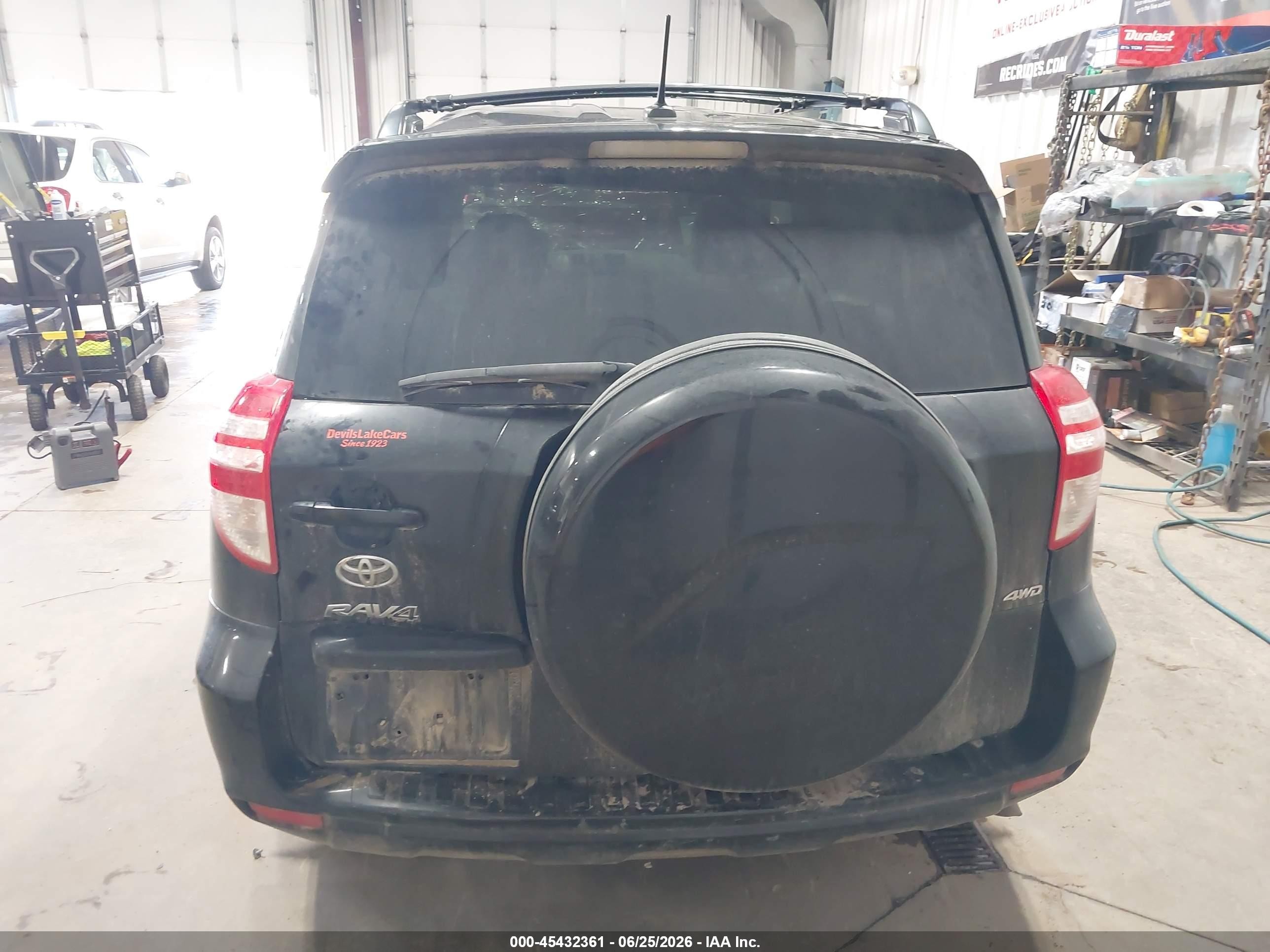 2011 Toyota Rav4   Black vin: 2T3BF4DV0BW138530