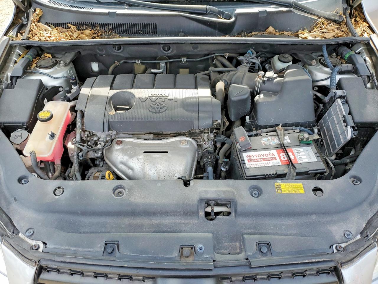 2011 Toyota Rav4 Base Silver vin: 2T3BF4DV0BW141718