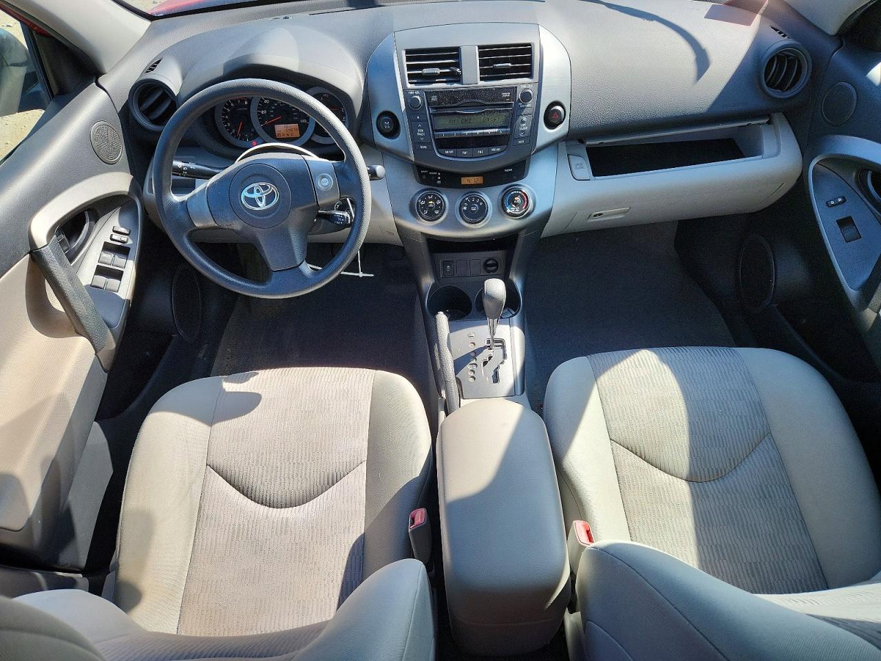 2011 Toyota Rav4 Base Red vin: 2T3BF4DV0BW145042
