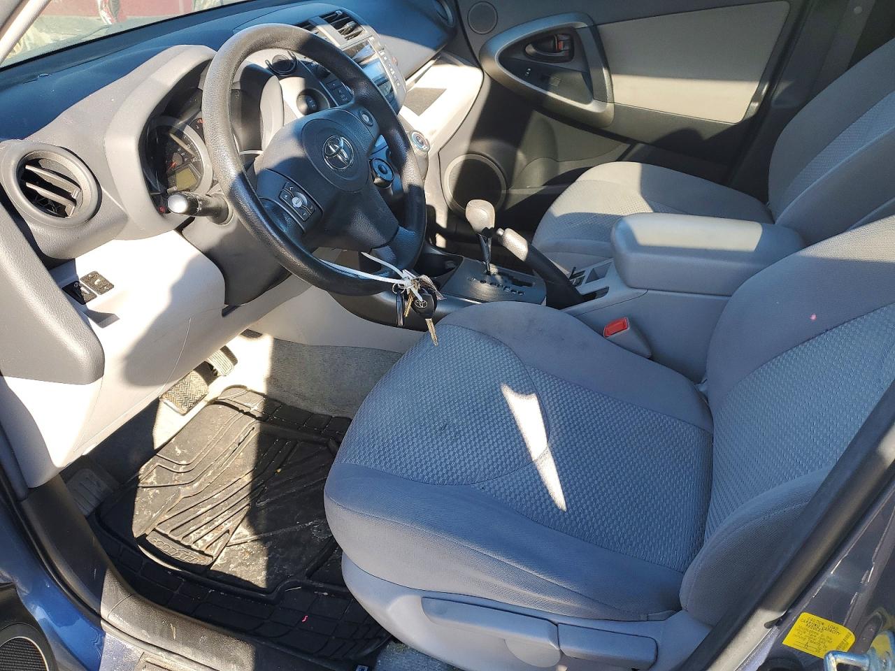 2011 Toyota Rav4 Base Blue vin: 2T3BF4DV0BW153688