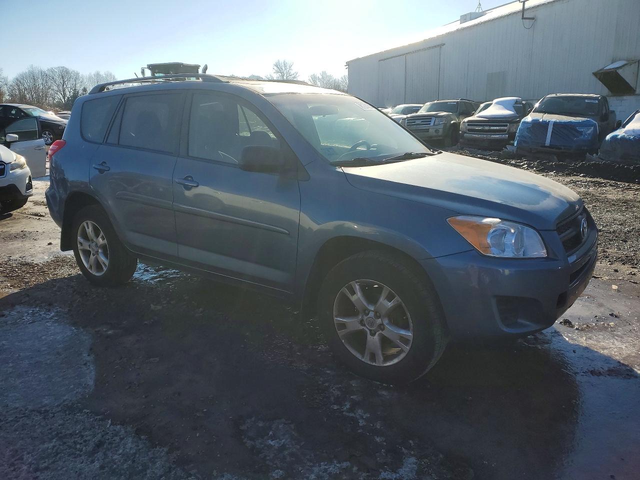 2011 Toyota Rav4 Base Blue vin: 2T3BF4DV0BW153688
