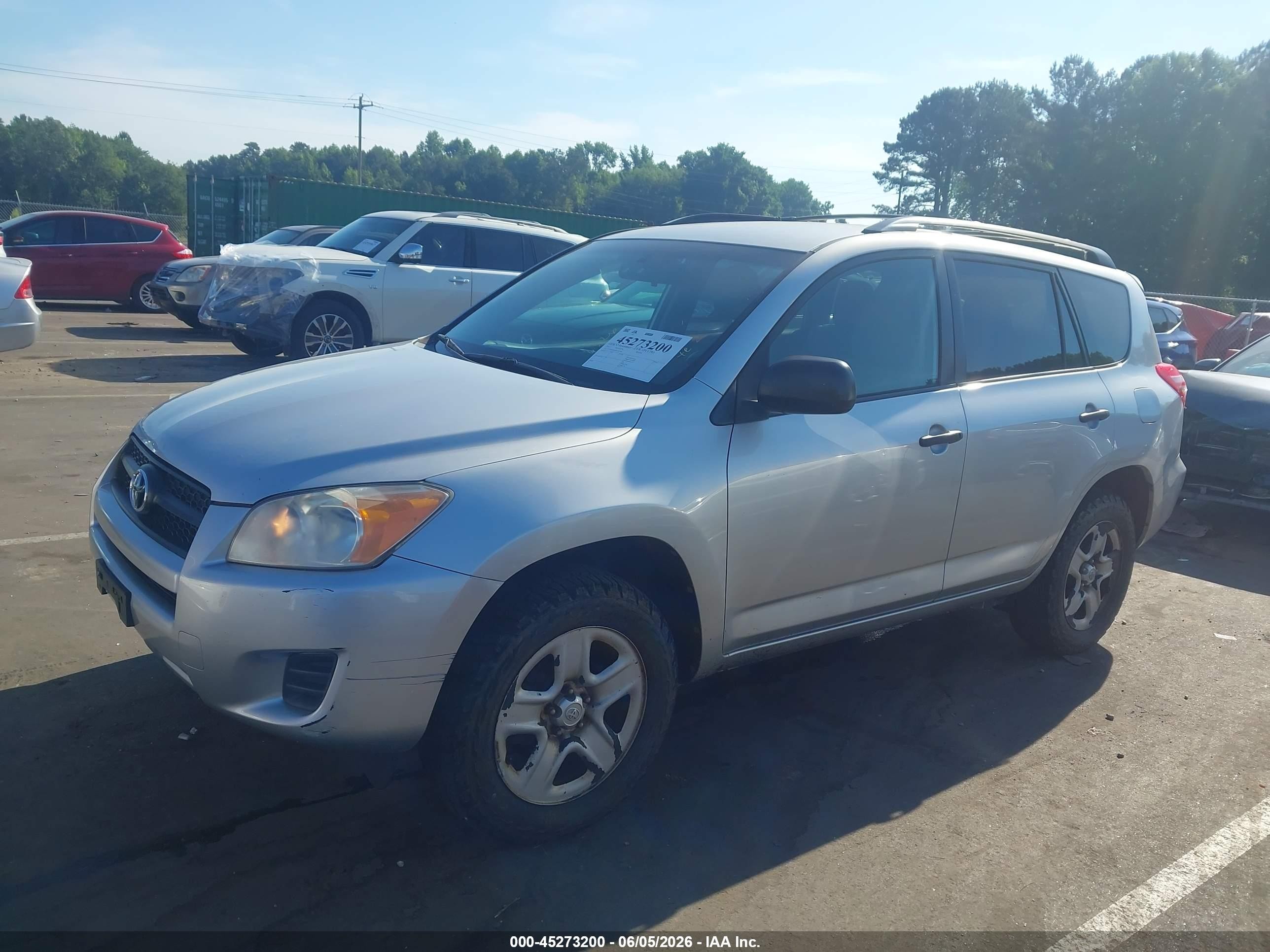 2011 Toyota Rav4   Silver vin: 2T3BF4DV0BW156509