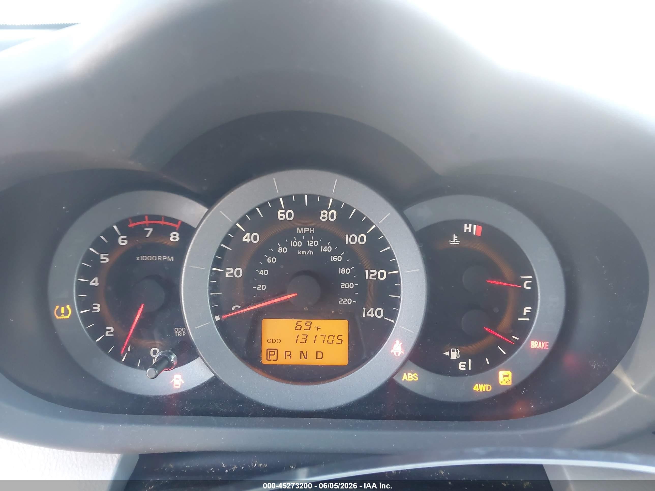 2011 Toyota Rav4   Silver vin: 2T3BF4DV0BW156509