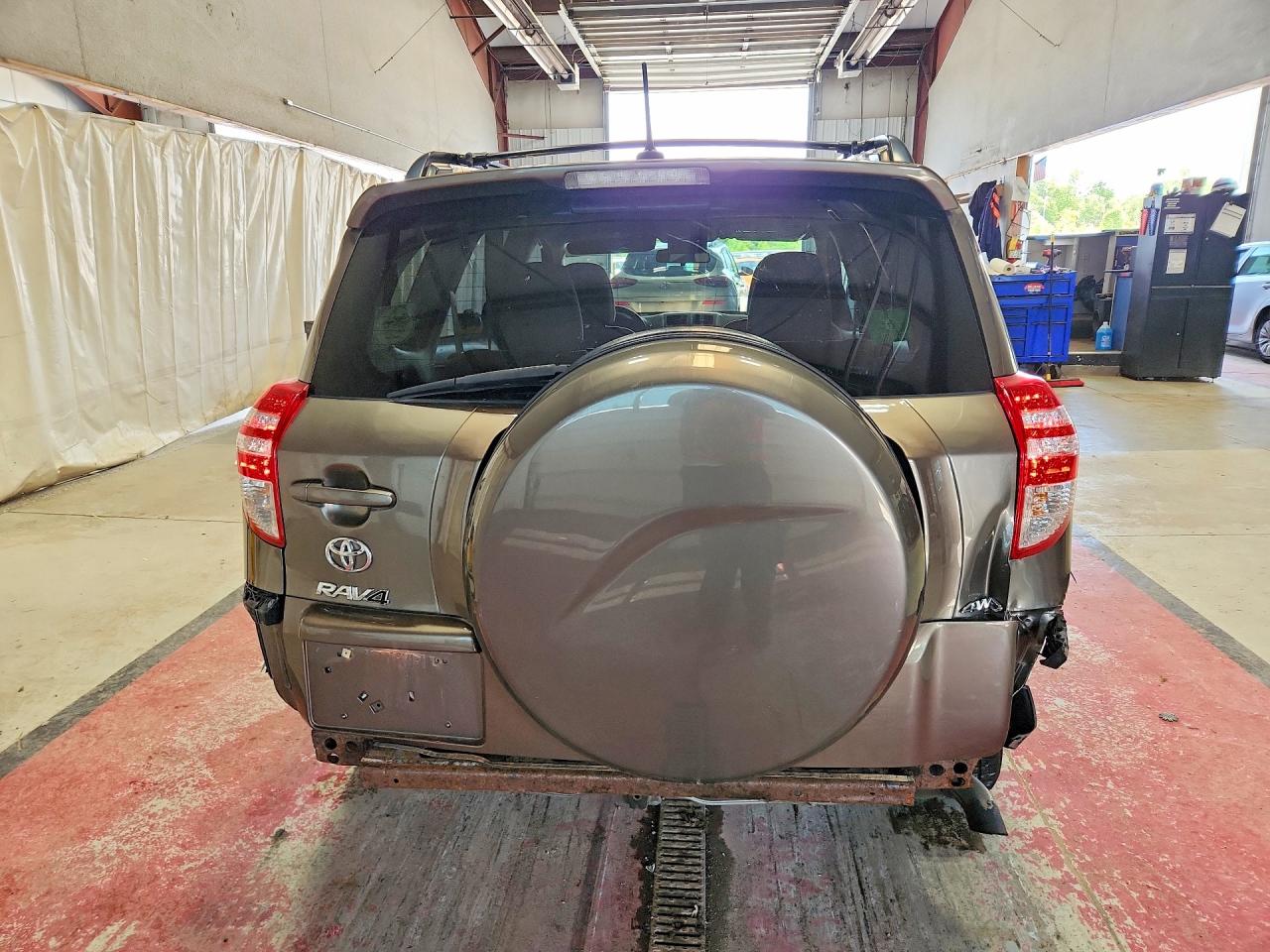 2011 Toyota Rav4 Base Brown vin: 2T3BF4DV0BW159541