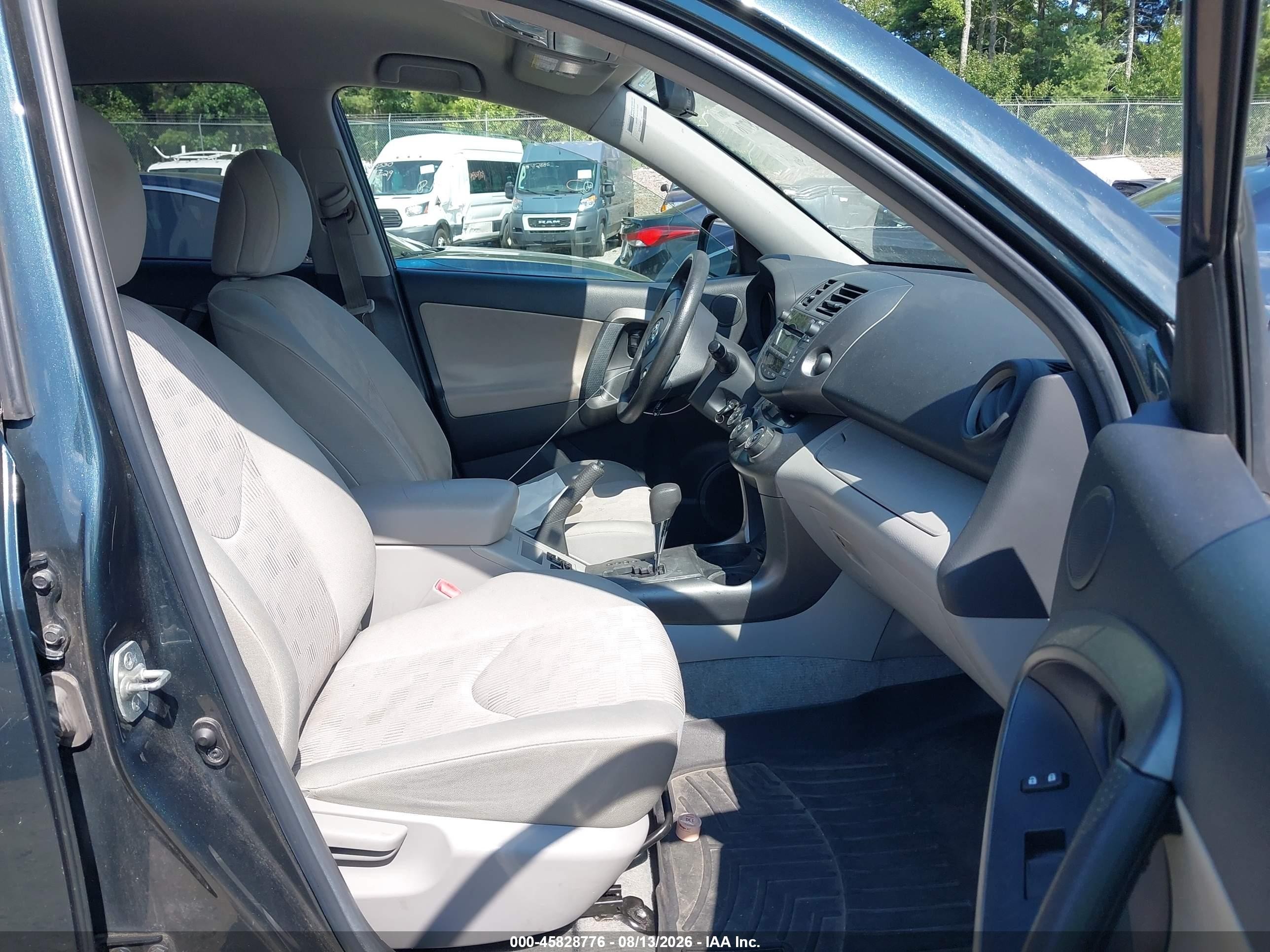 2011 Toyota Rav4   Синий vin: 2T3BF4DV0BW159586