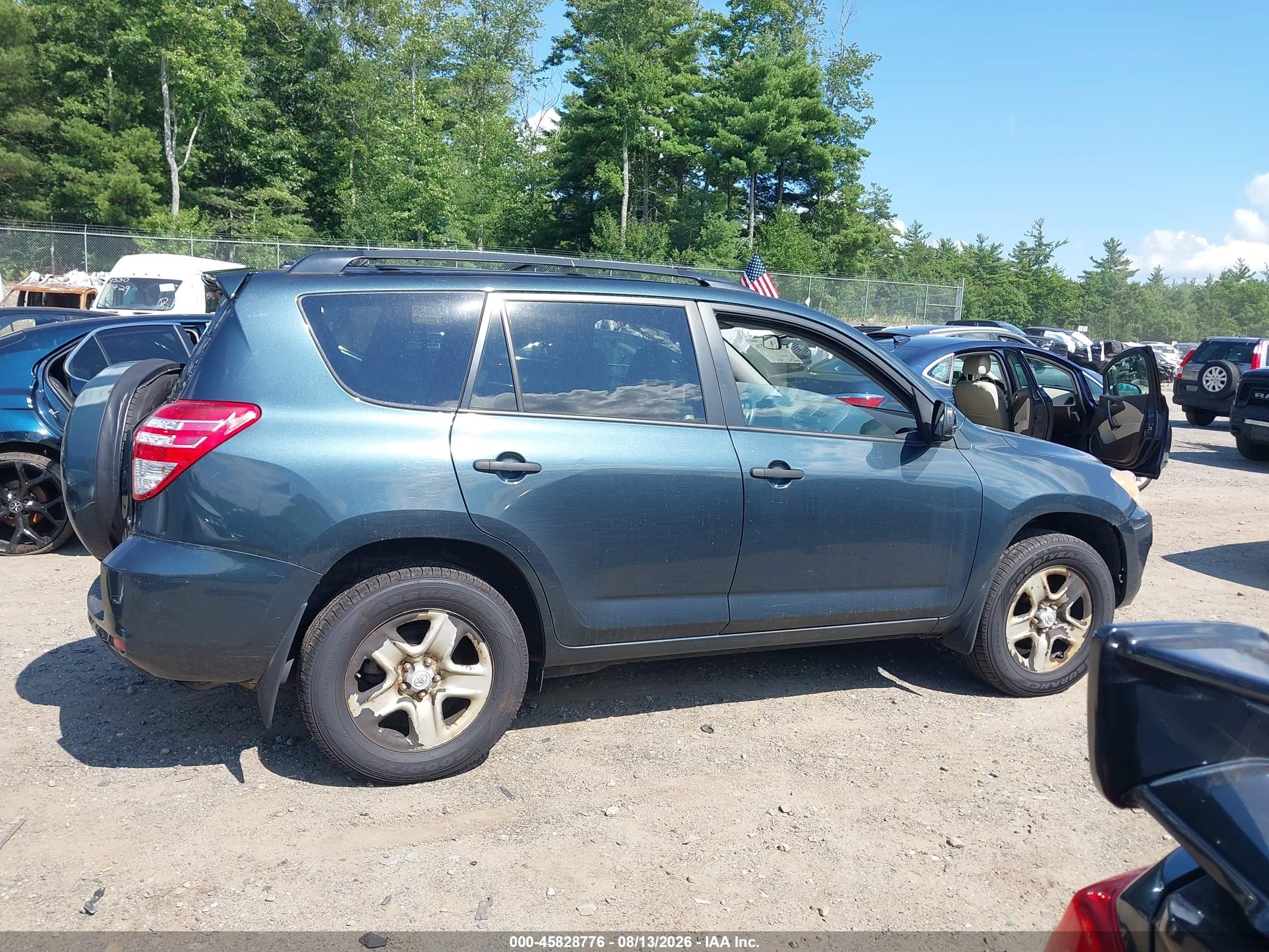 2011 Toyota Rav4   Синий vin: 2T3BF4DV0BW159586
