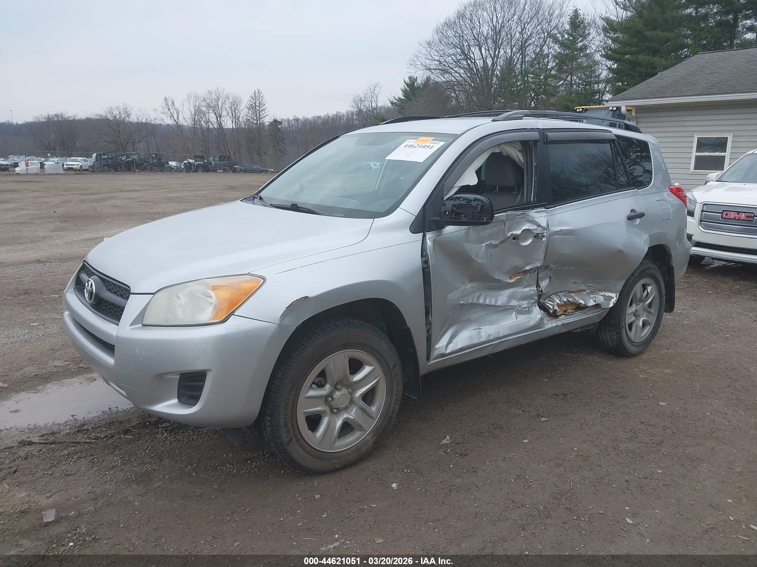 2011 Toyota Rav4   Silver vin: 2T3BF4DV0BW166053