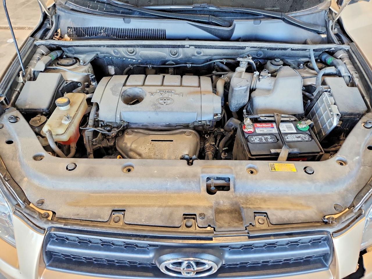 2011 Toyota Rav4 Base Tan vin: 2T3BF4DV0BW171723