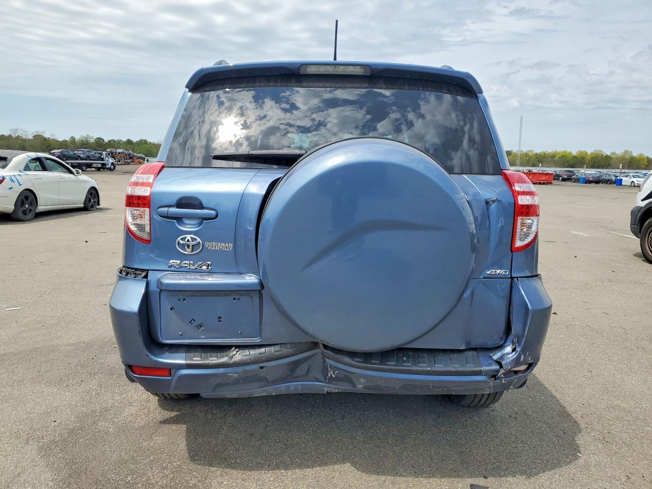 2011 Toyota Rav4 Base Blue vin: 2T3BF4DV0BW175271