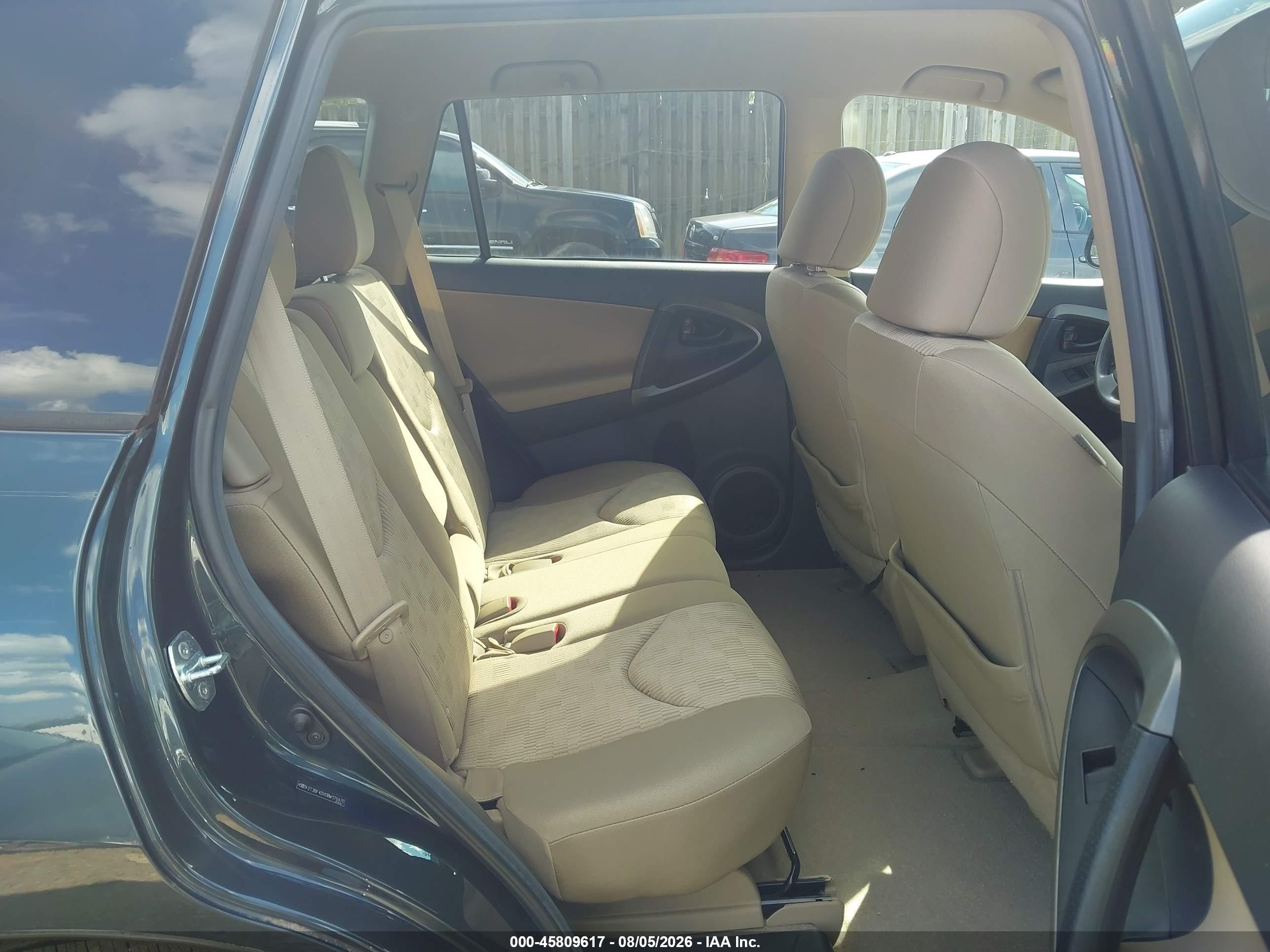 2011 Toyota Rav4   Green vin: 2T3BF4DV0BW176470