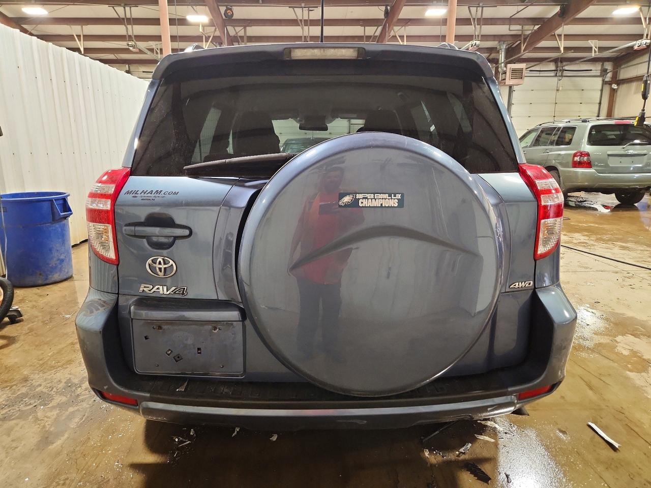 2012 Toyota Rav4 Base Blue vin: 2T3BF4DV0CW184585