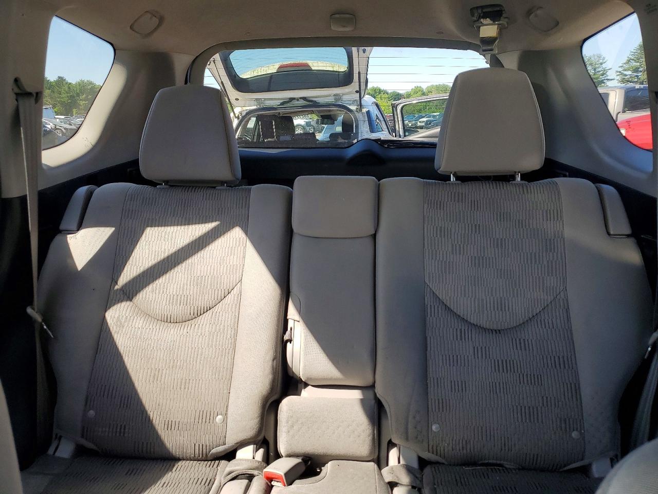 2012 Toyota Rav4 Base Silver vin: 2T3BF4DV0CW215477