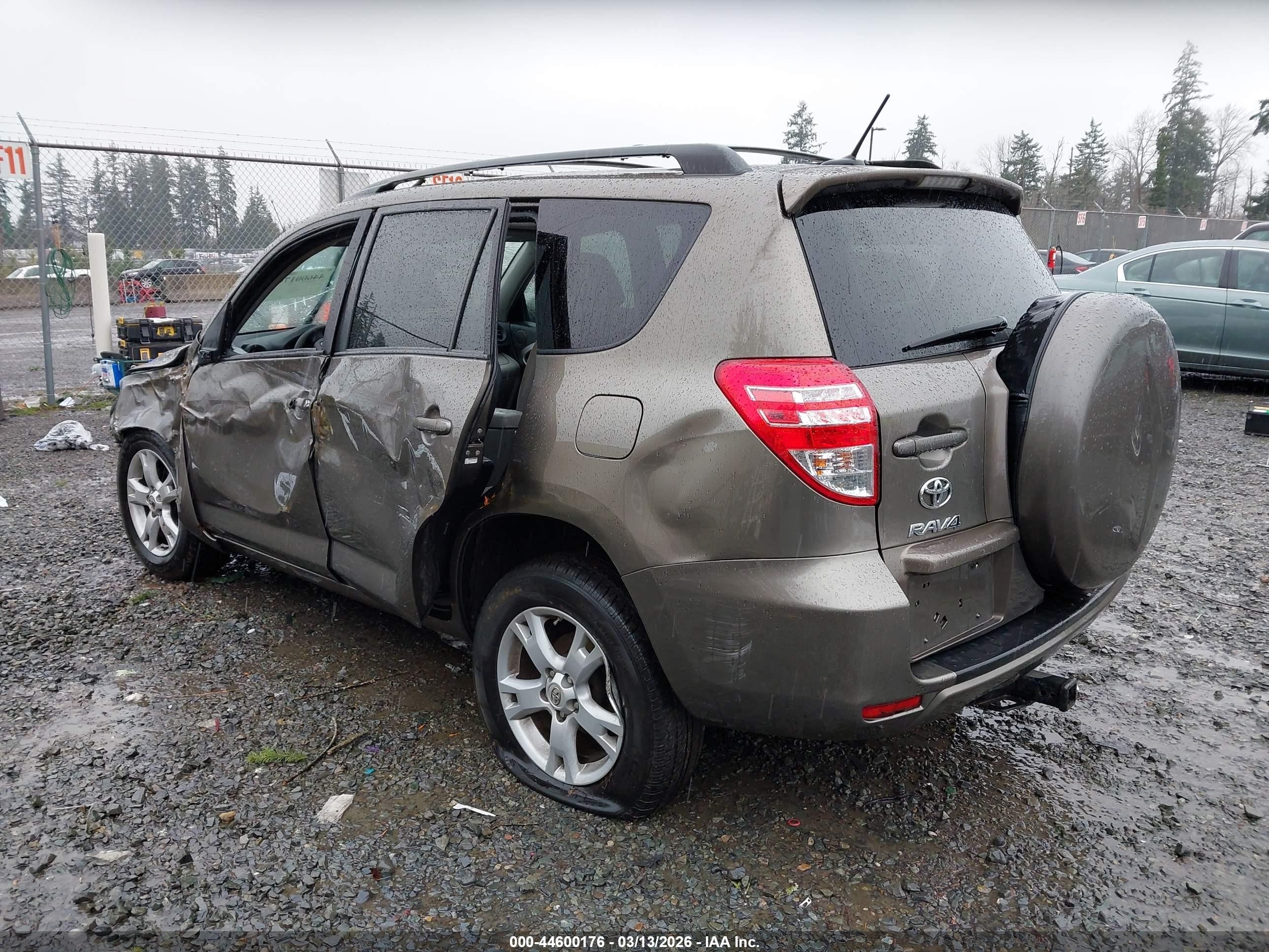 2012 Toyota Rav4   Brown vin: 2T3BF4DV0CW229900
