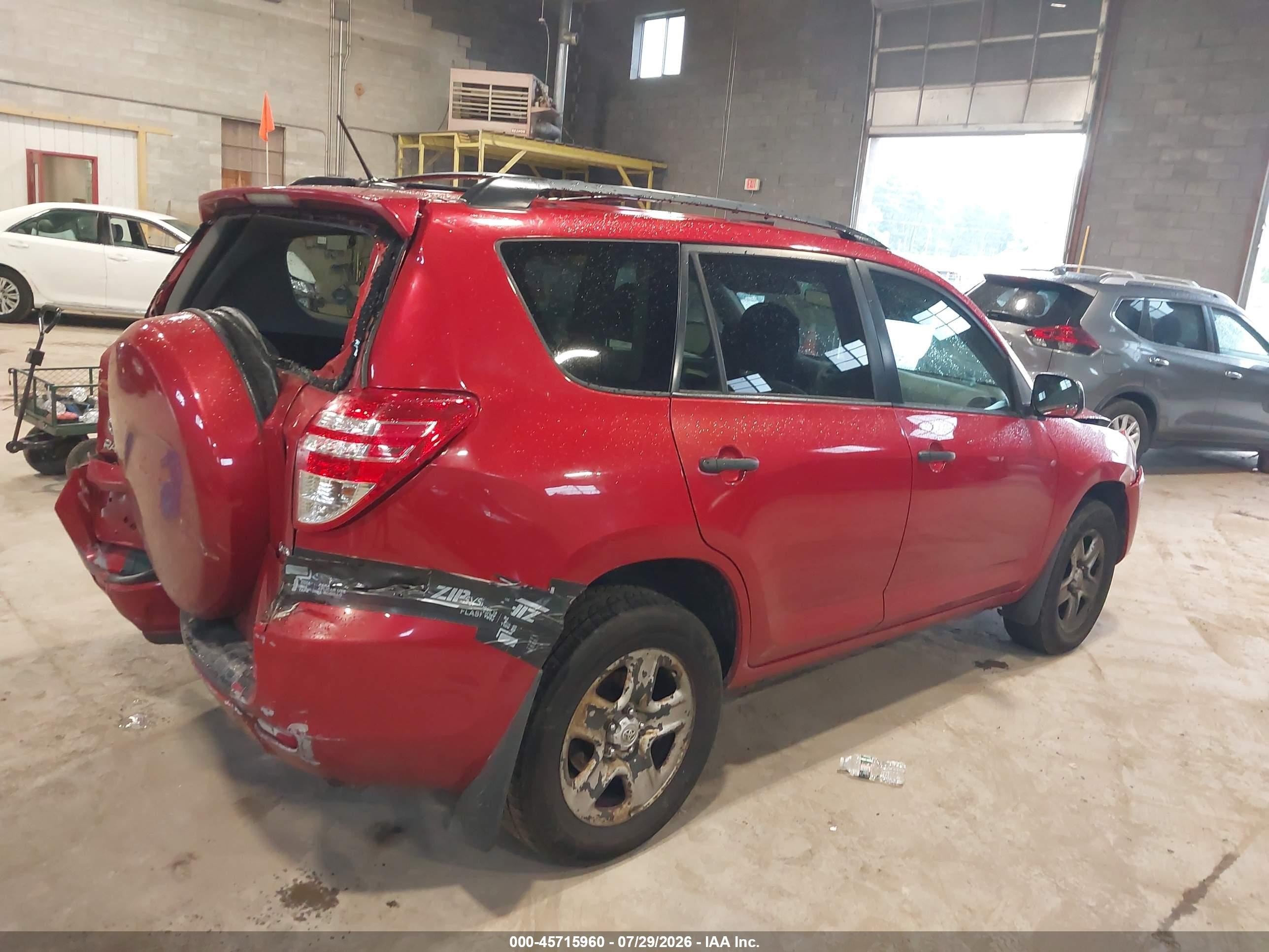 2010 Toyota Rav4   Red vin: 2T3BF4DV1AW063898